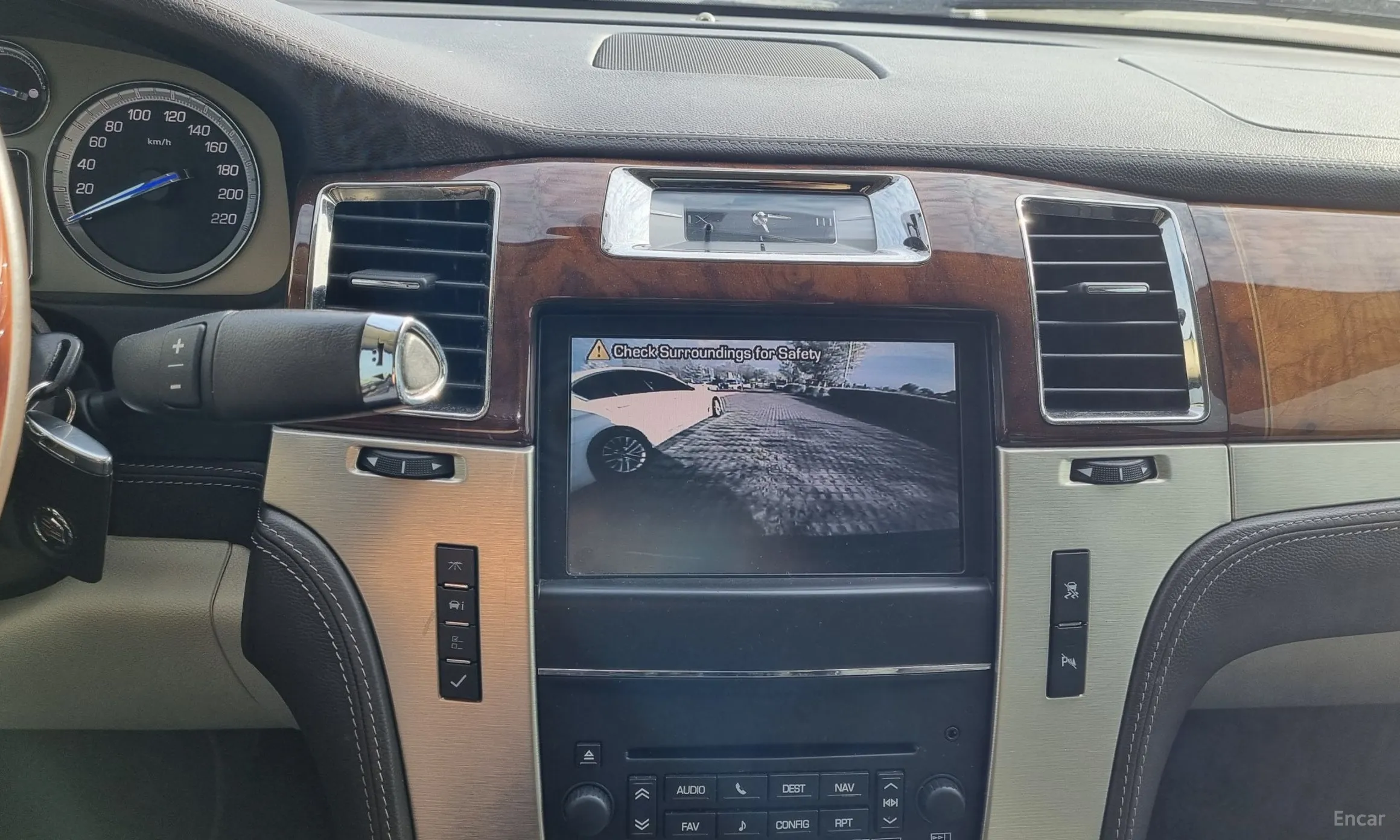 Cadillac Escalade превью 12