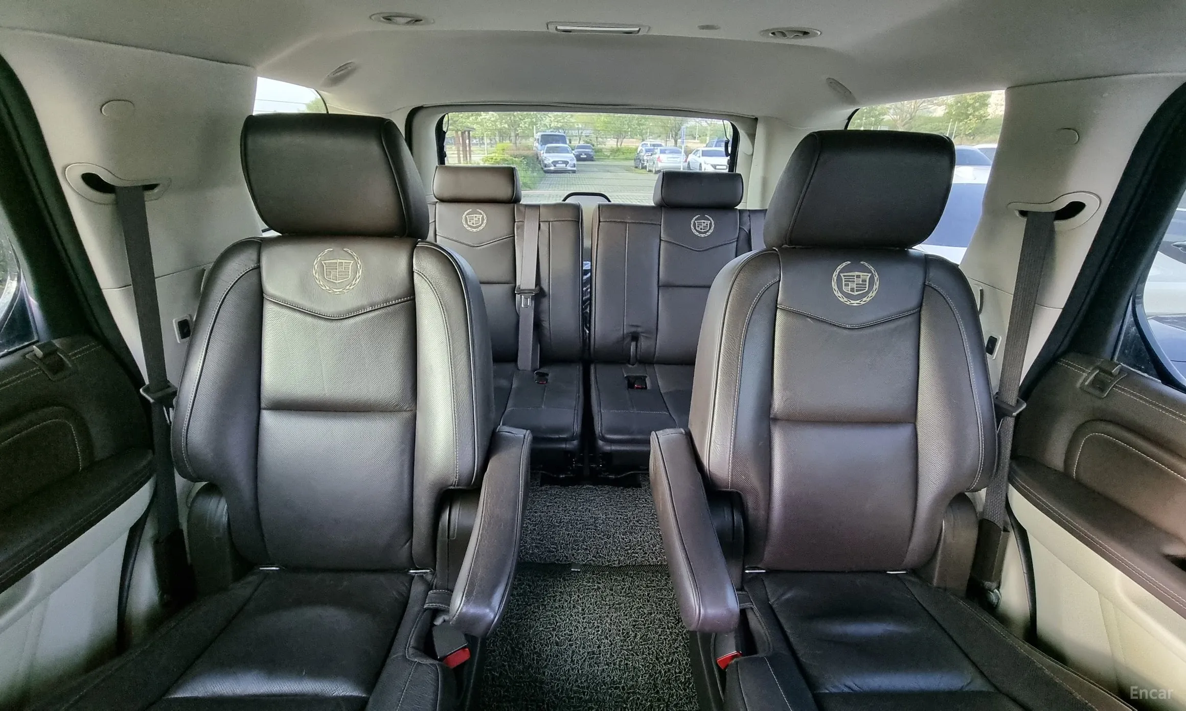 Cadillac Escalade превью 17