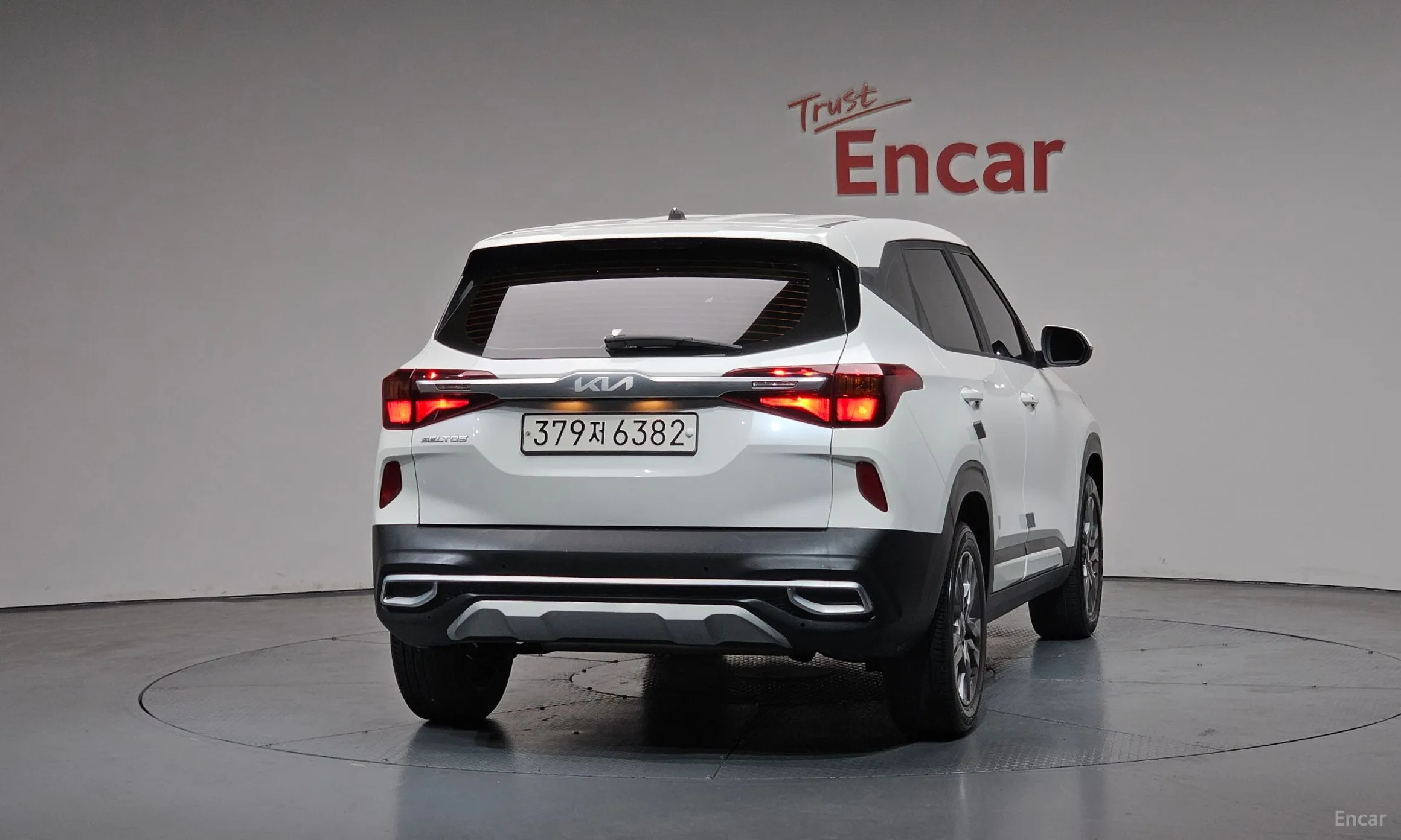 Kia Seltos превью 4