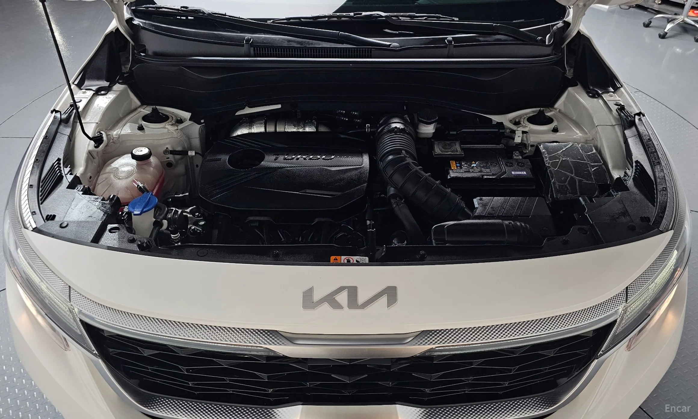 Kia Seltos превью 6