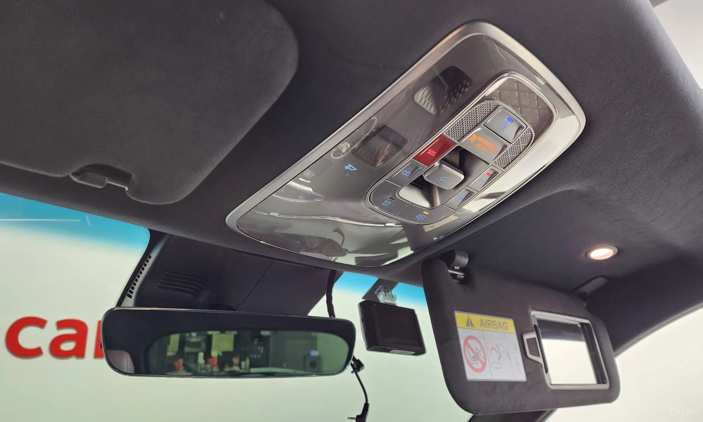 Genesis GV70 превью 14