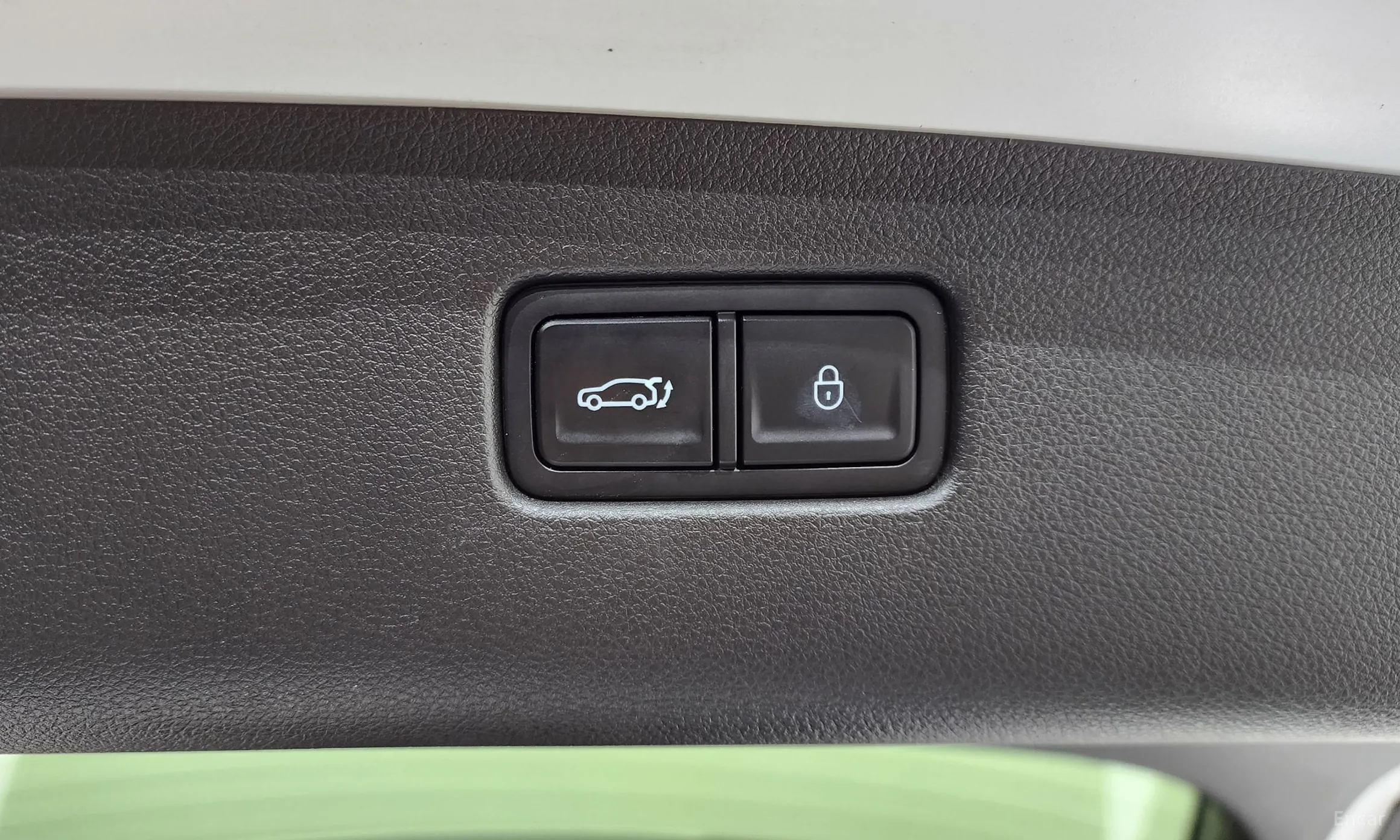 Genesis GV70 превью 19