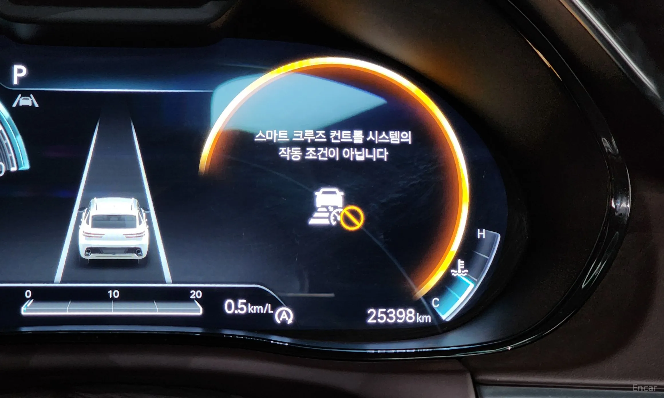 Genesis GV70 превью 9