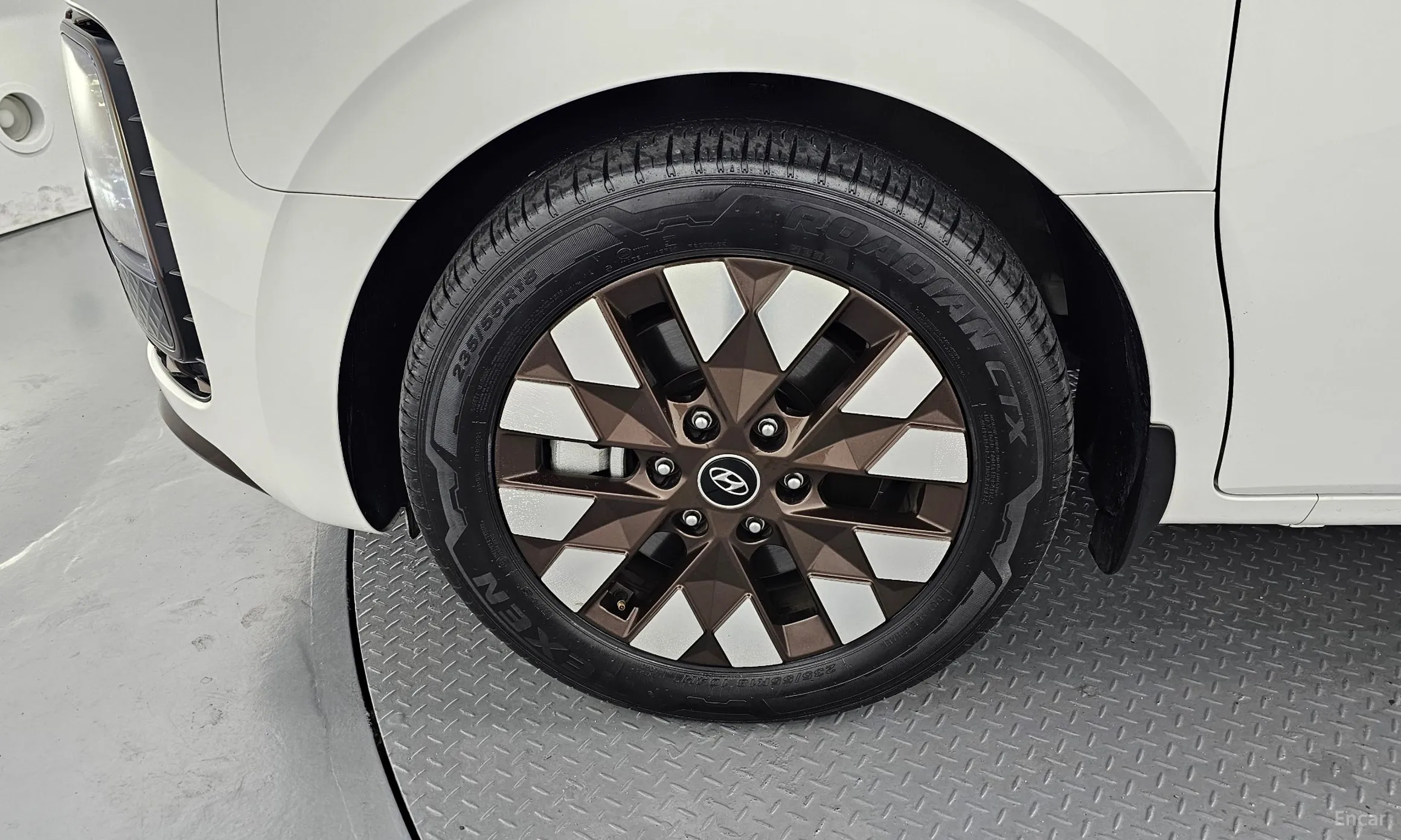 Hyundai Staria превью 5