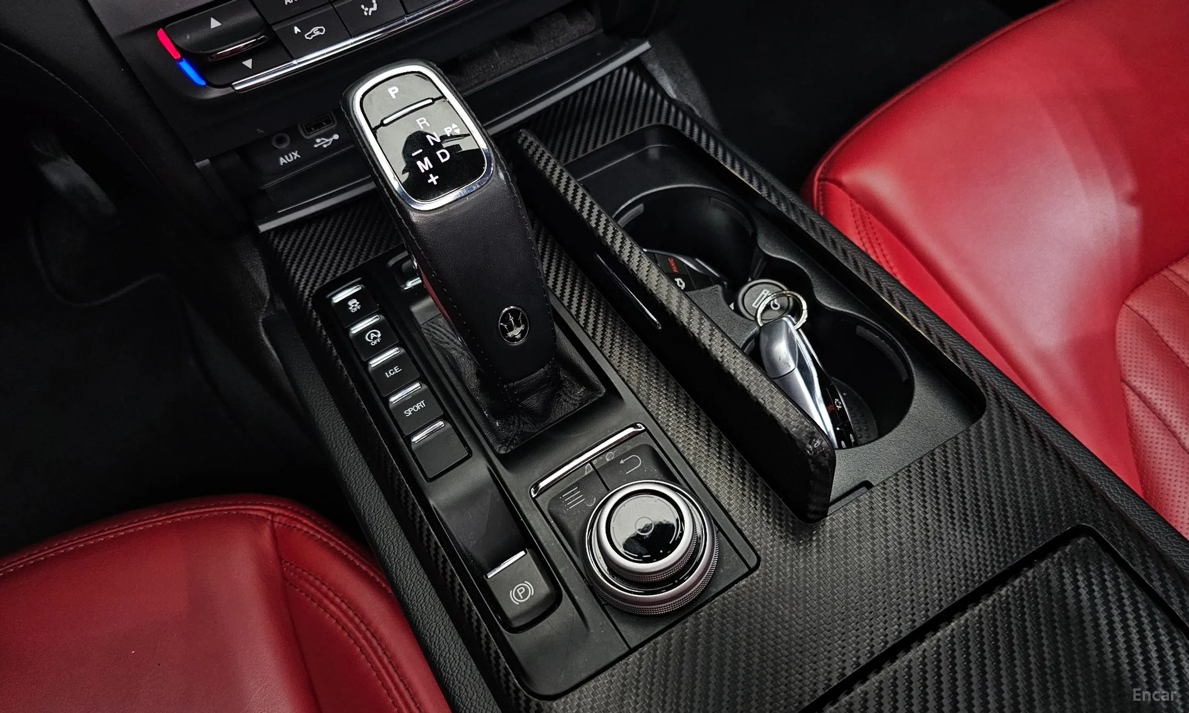 Maserati Ghibli превью 9