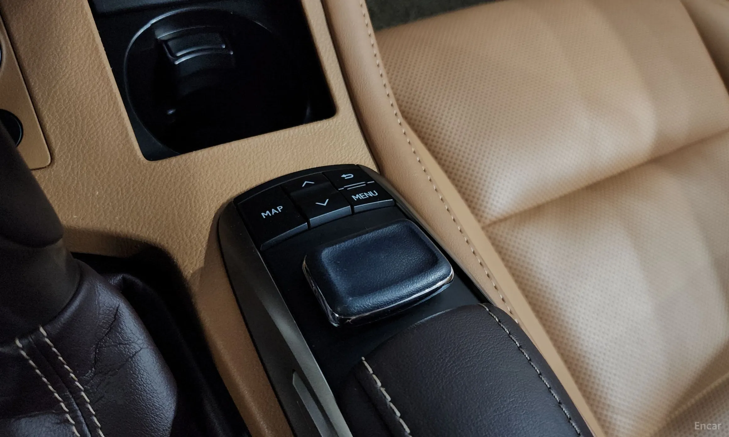 Lexus New ES300h превью 16