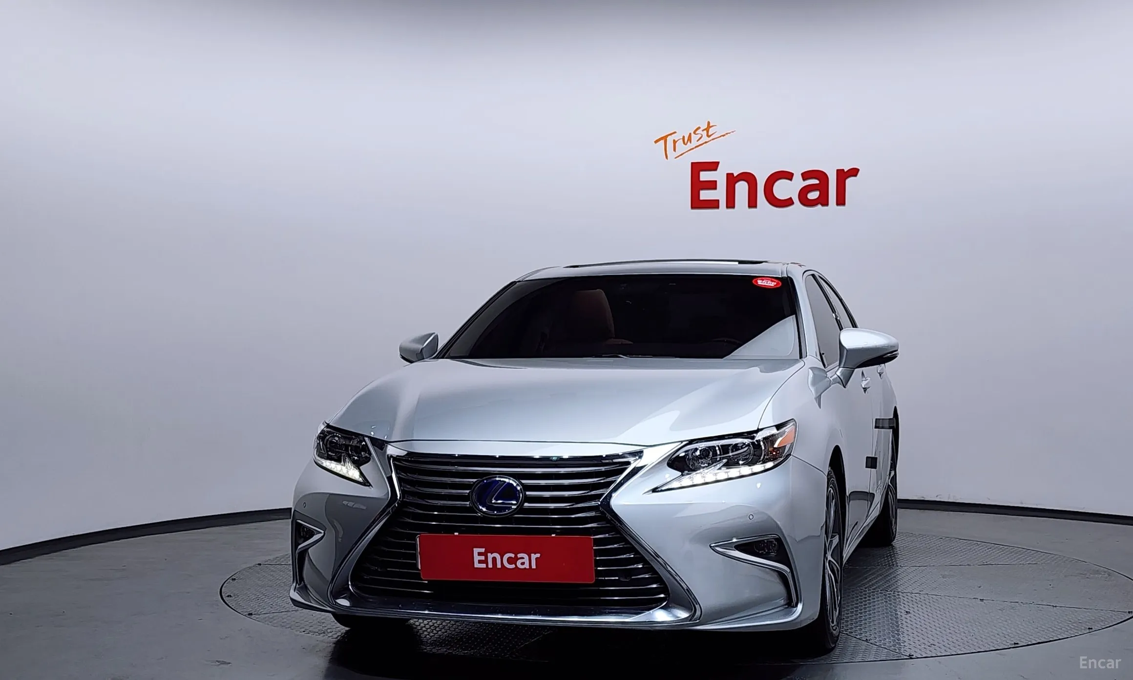 Lexus New ES300h превью 3