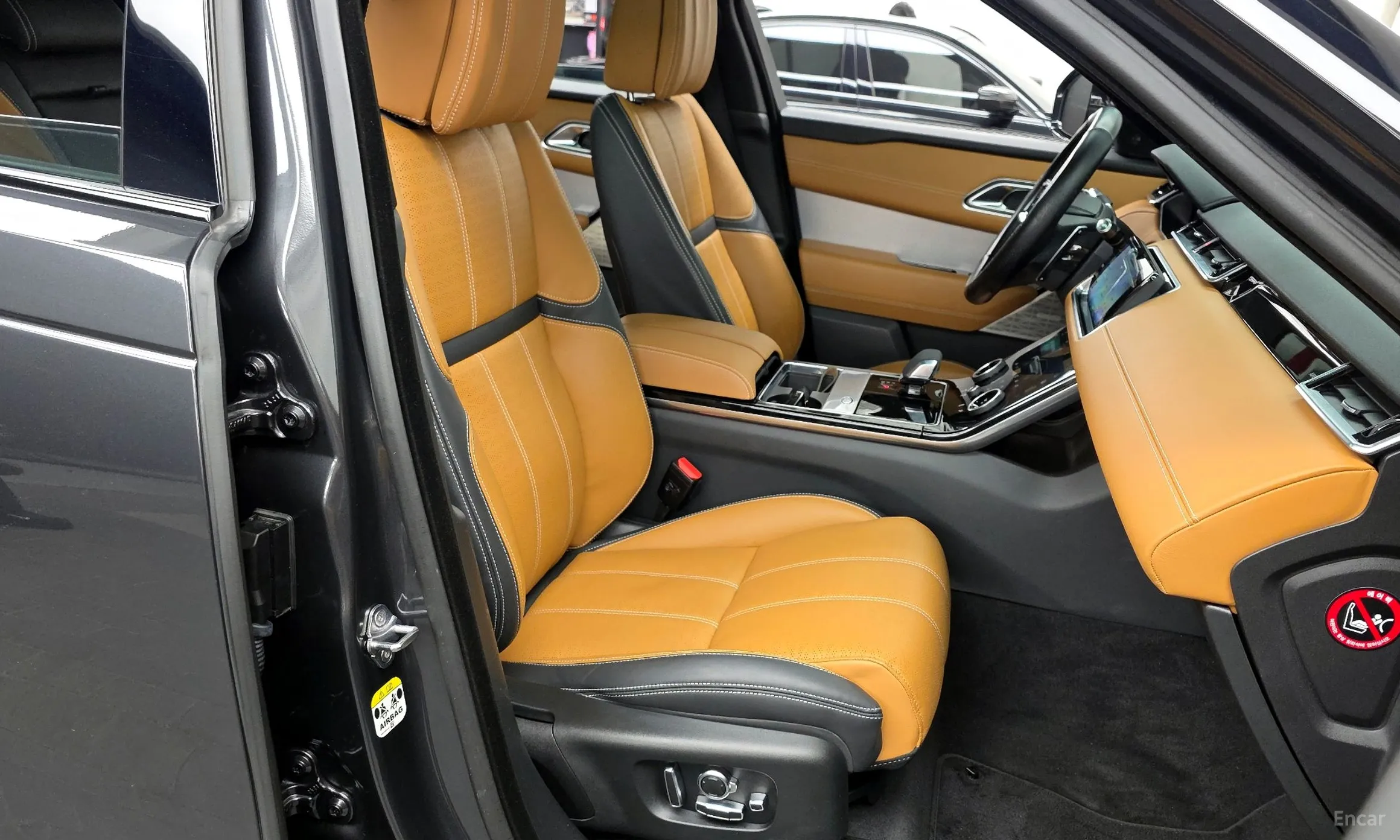 Land Rover Range Rover Bella превью 11