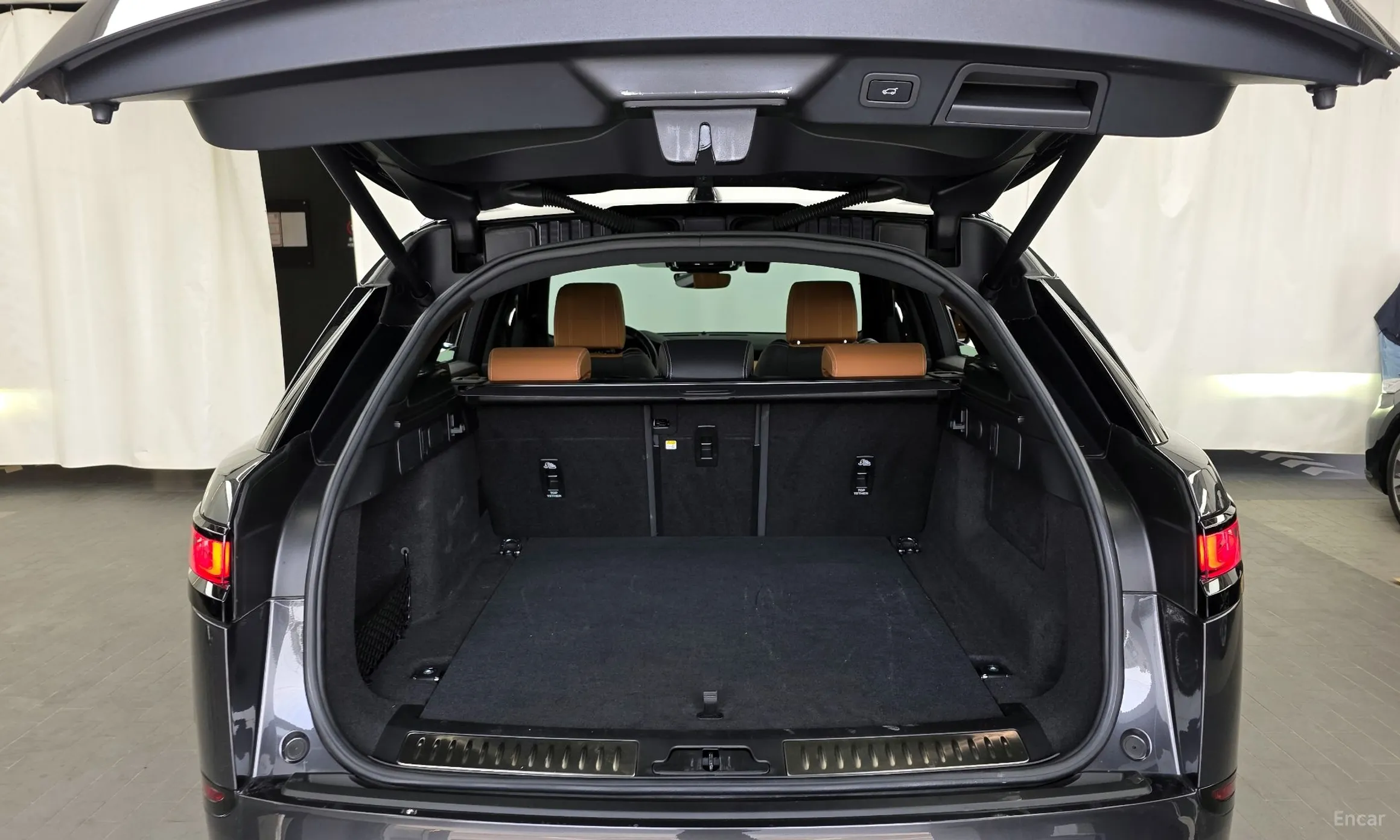 Land Rover Range Rover Bella превью 20