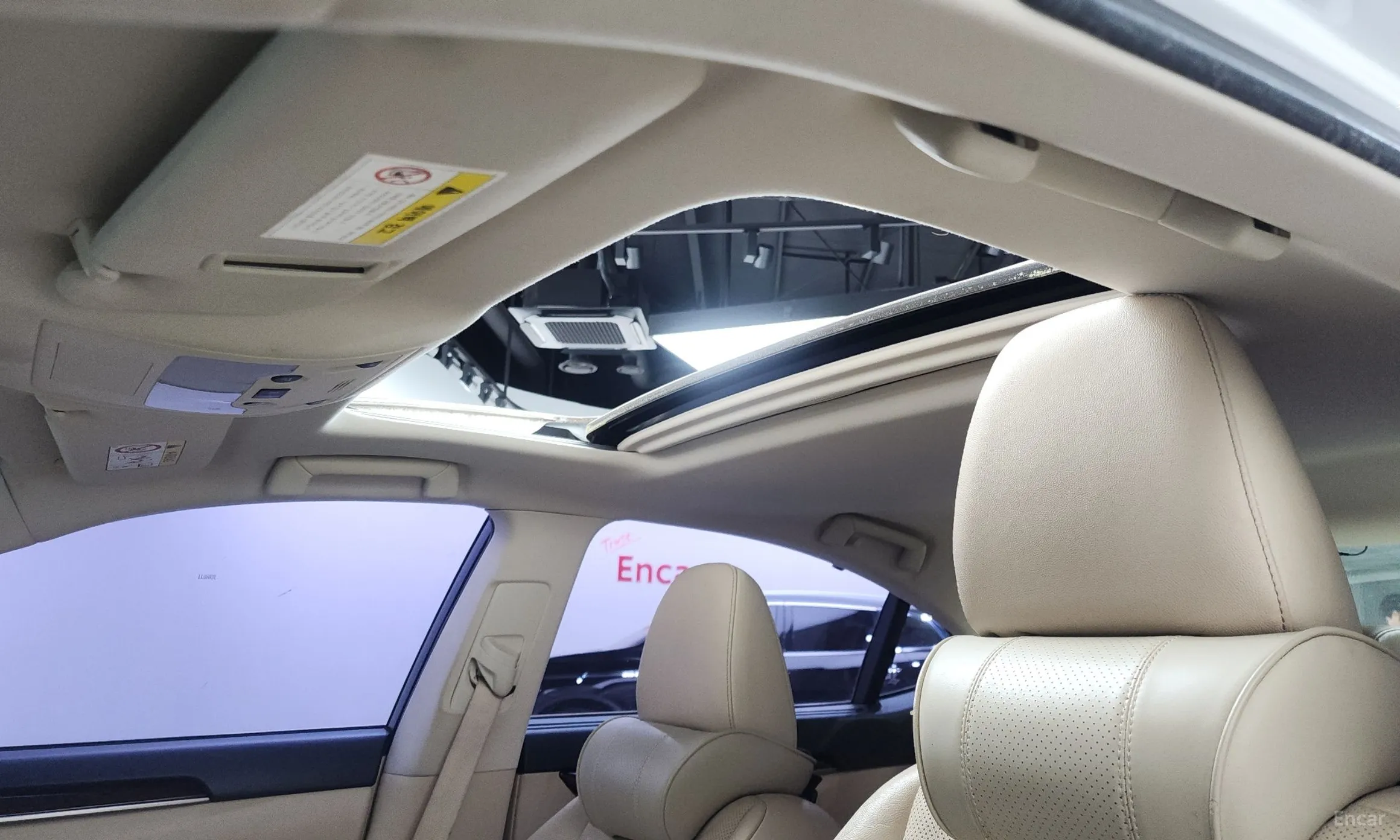 Lexus New ES300h превью 17