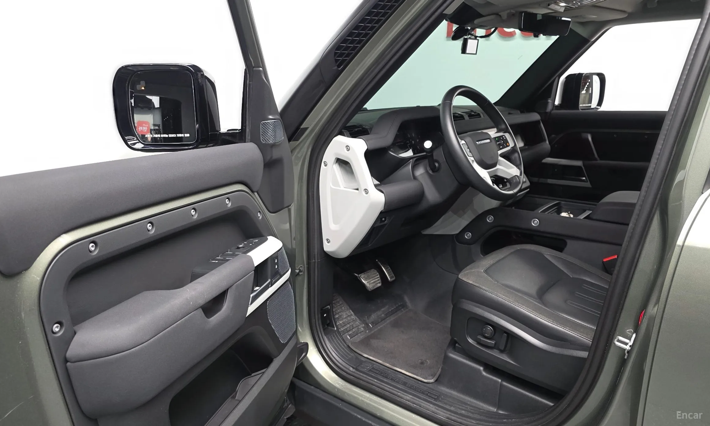 Land Rover Defender (L663) превью 10