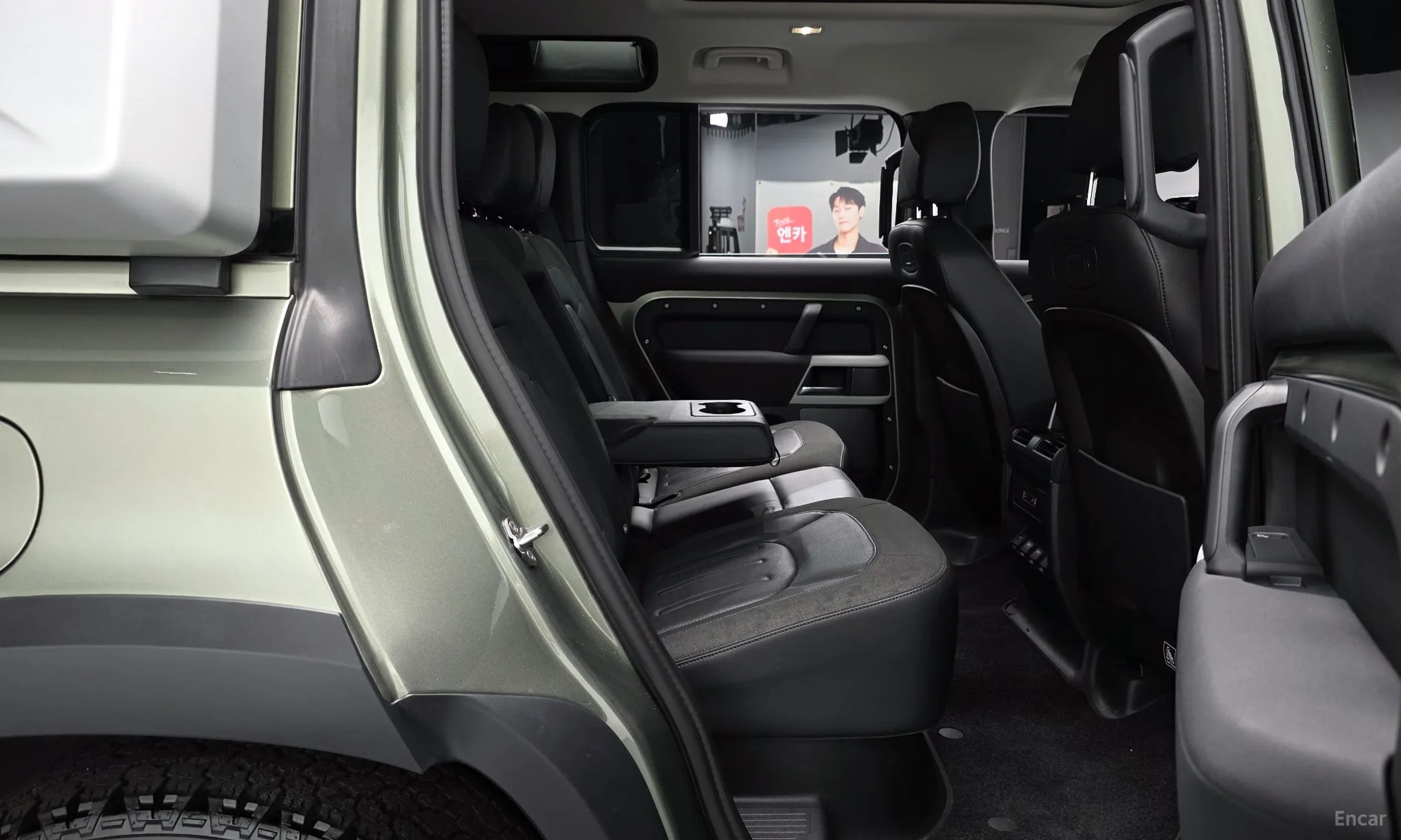 Land Rover Defender (L663) превью 11