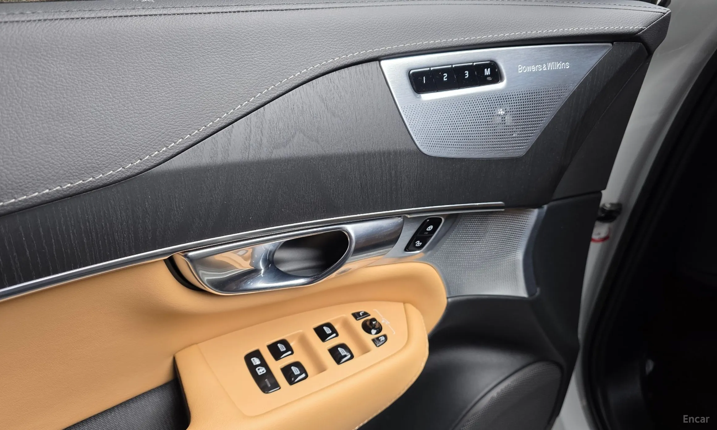 Volvo XC90 Gen 2 превью 20
