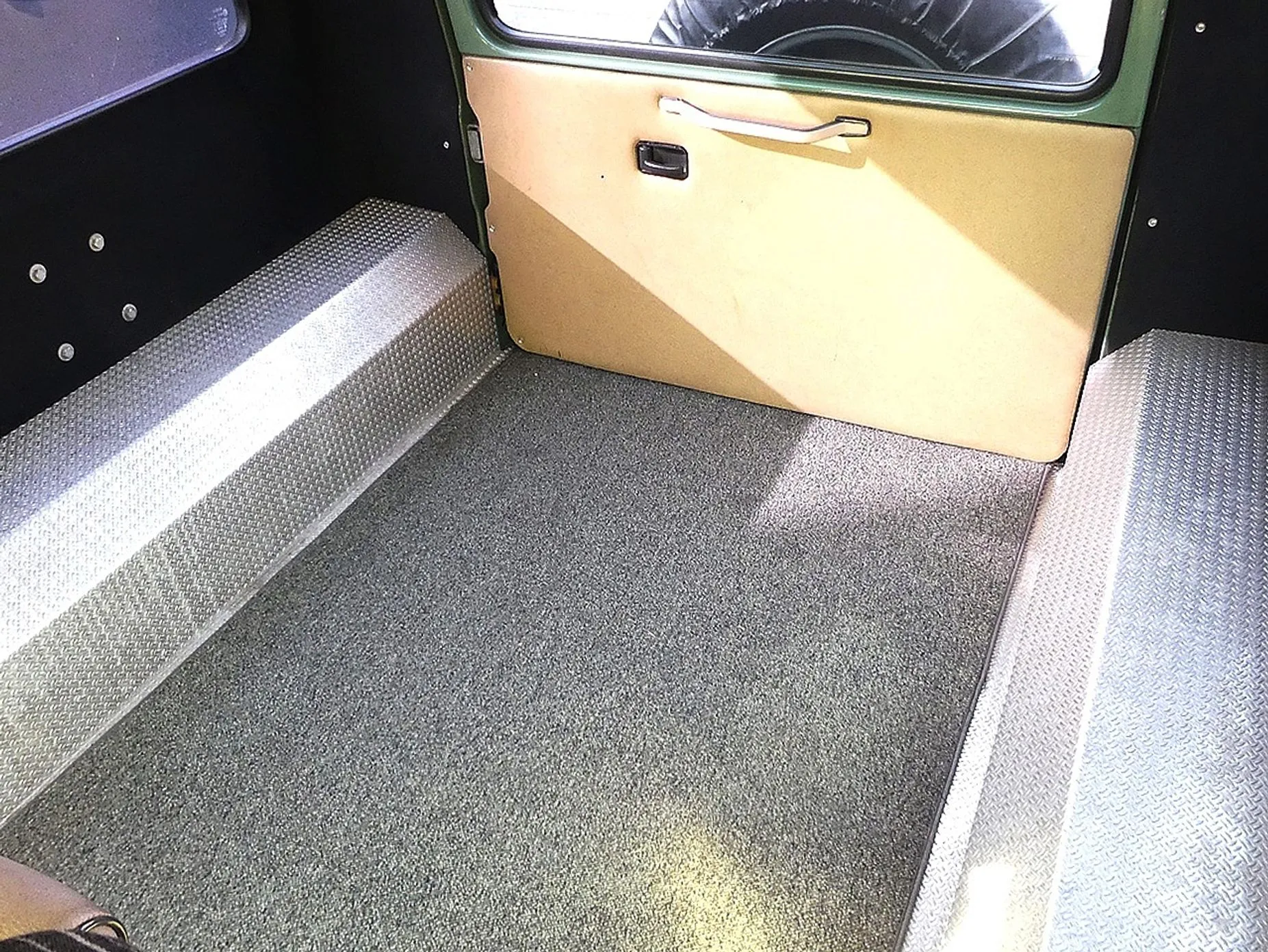 Mercedes Benz G-Class W460 превью 12