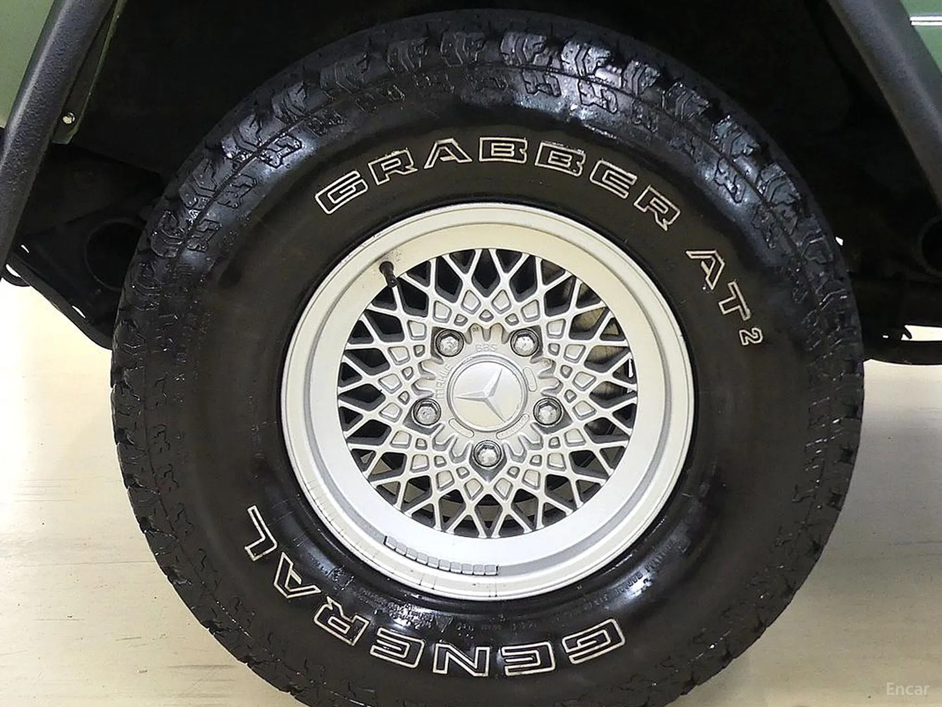 Mercedes Benz G-Class W460 превью 14
