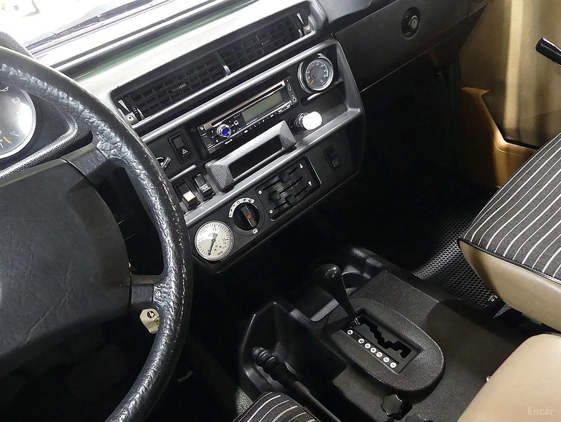 Mercedes Benz G-Class W460 превью 16