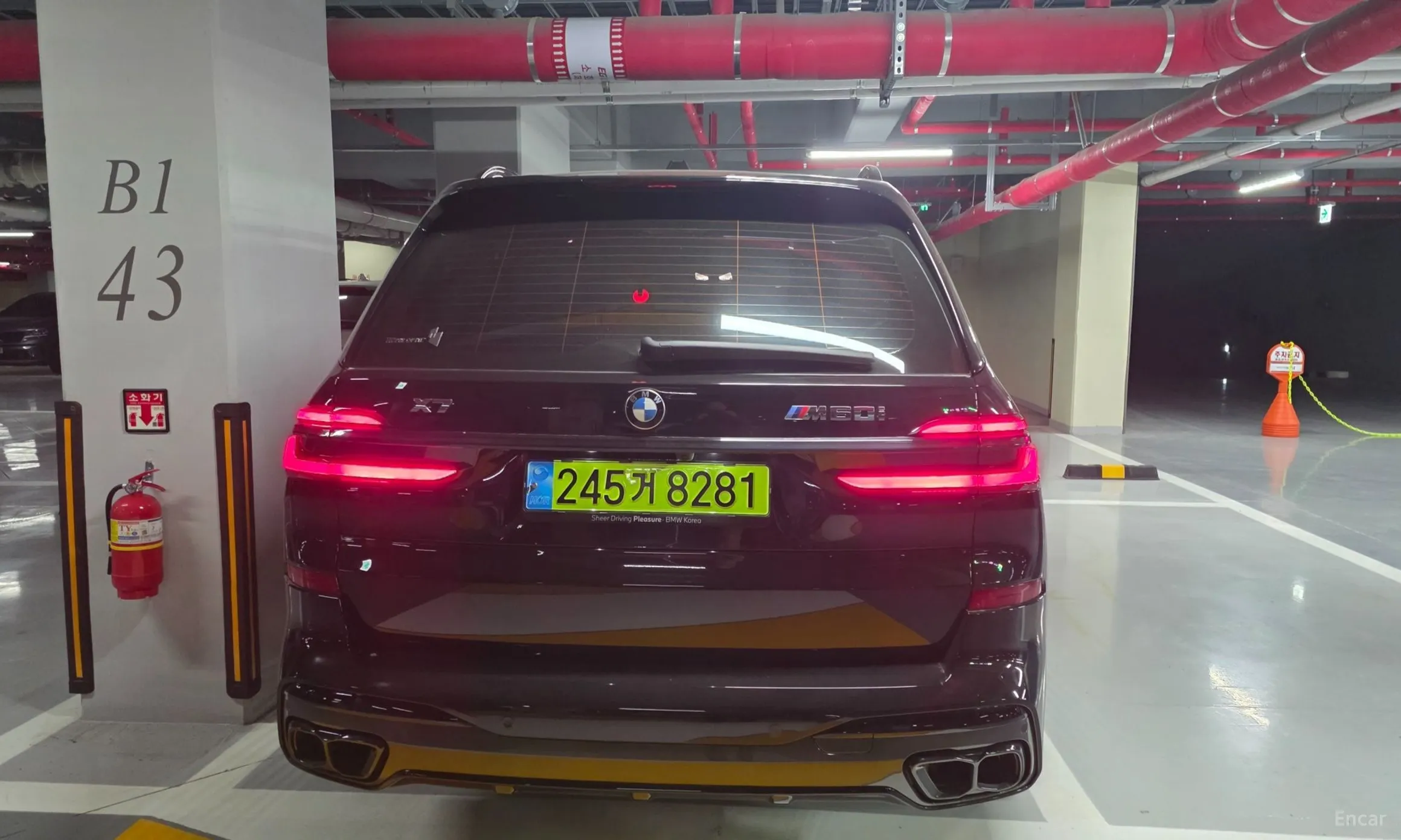 BMW X7 (G07) превью 11
