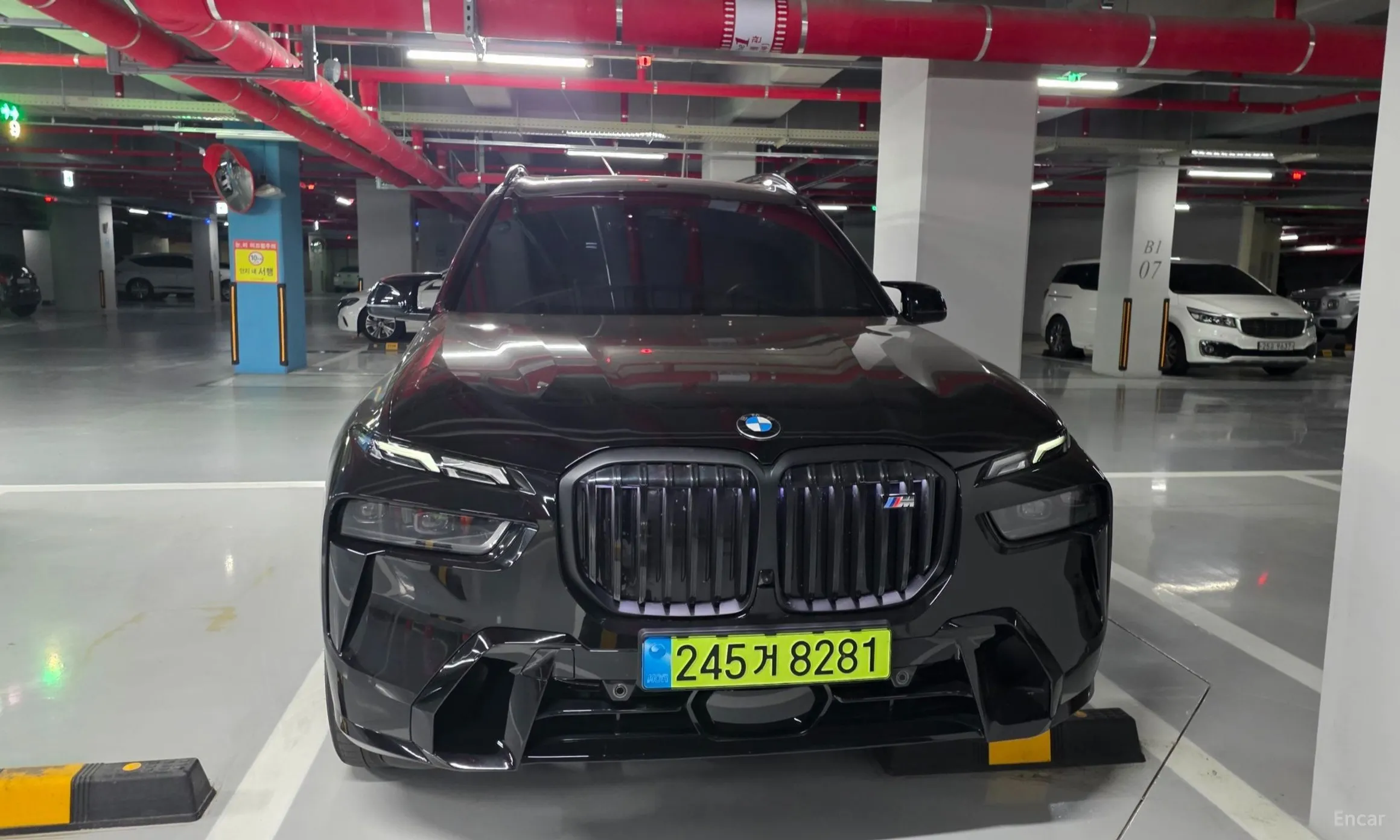 BMW X7 (G07) превью 7