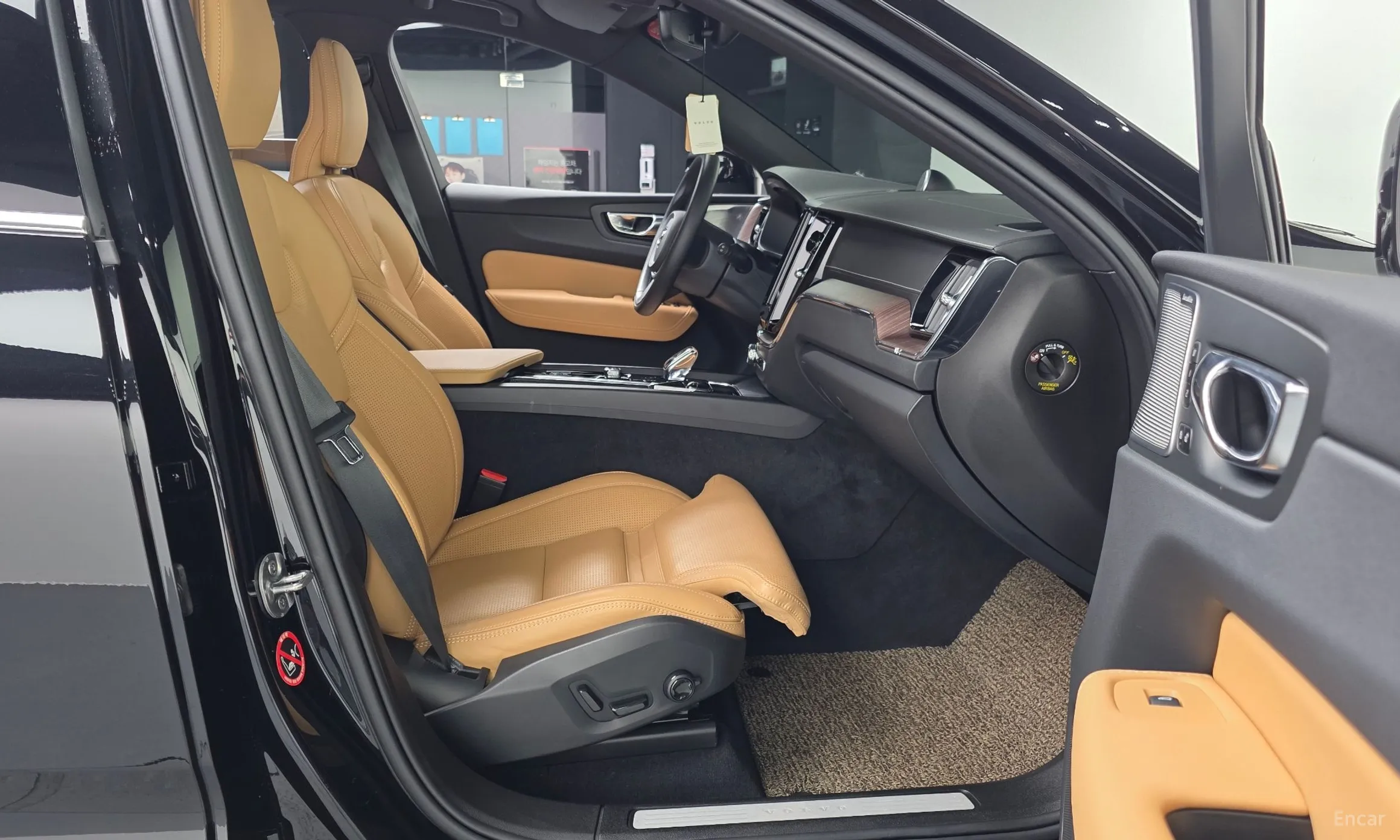 Volvo XC60 Gen 2 превью 11