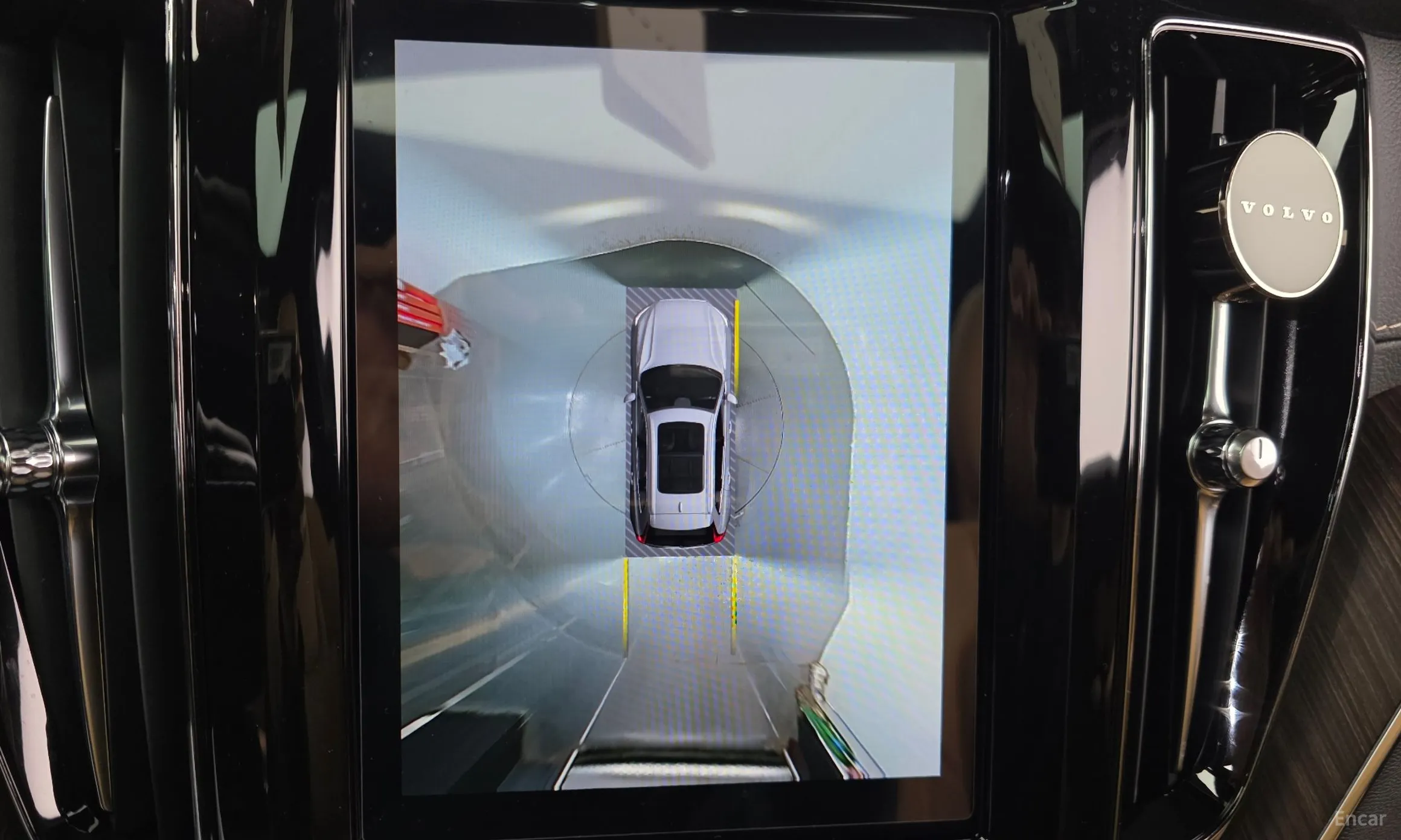 Volvo XC60 Gen 2 превью 14
