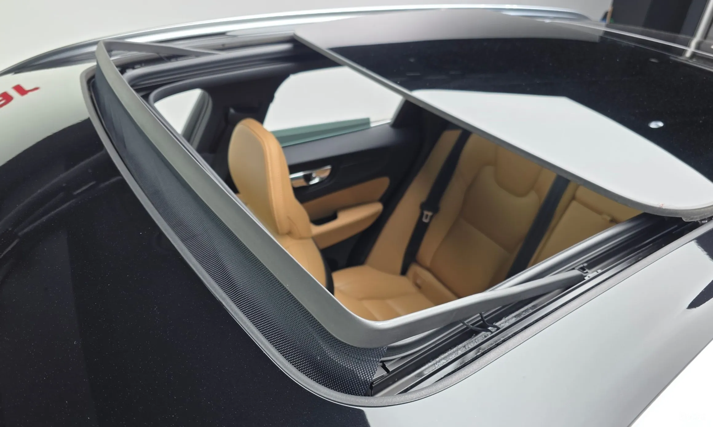 Volvo XC60 Gen 2 превью 19