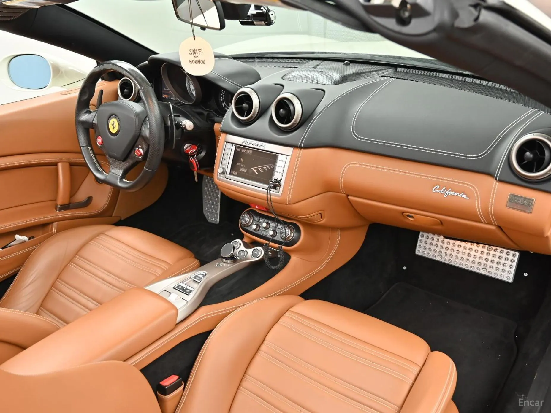 Ferrari California превью 7