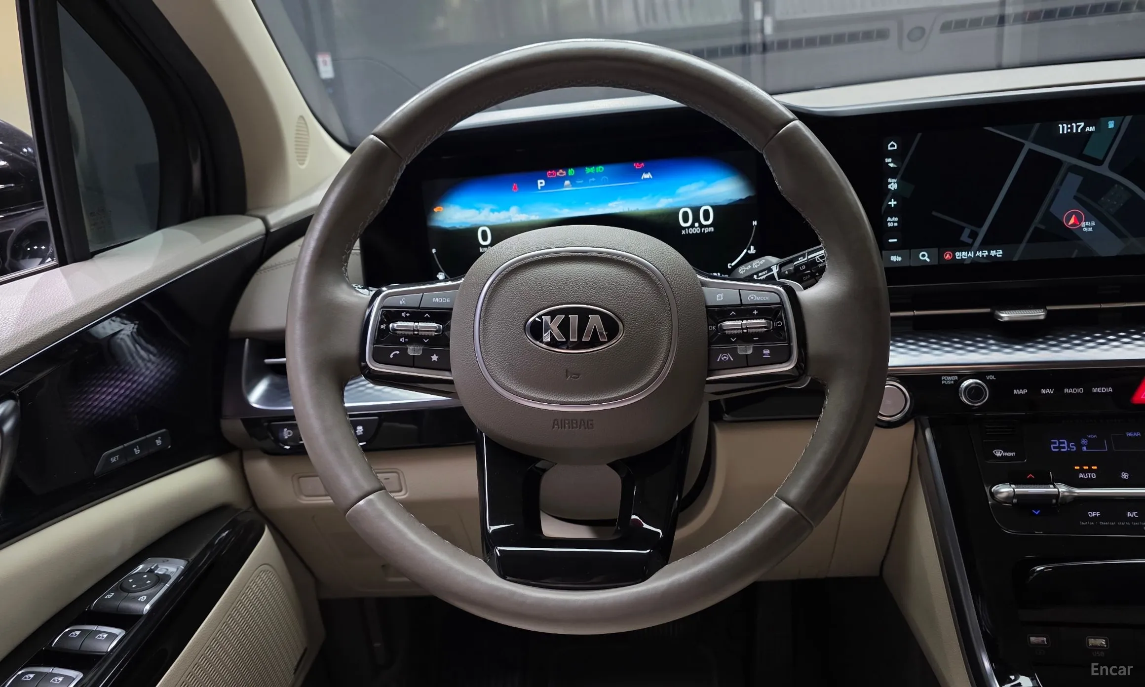 Kia Carnival Gen 4 превью 13
