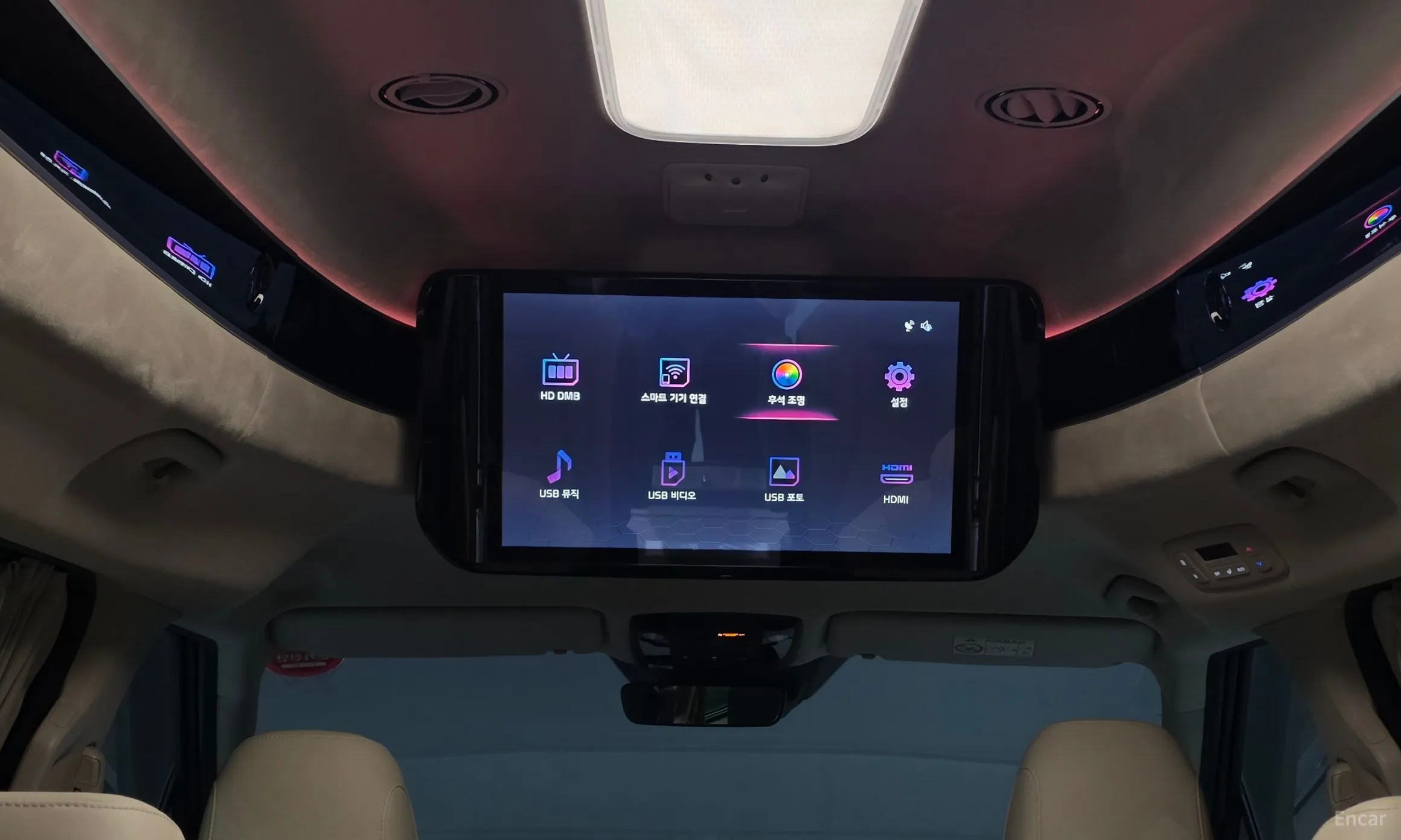 Kia Carnival Gen 4 превью 19
