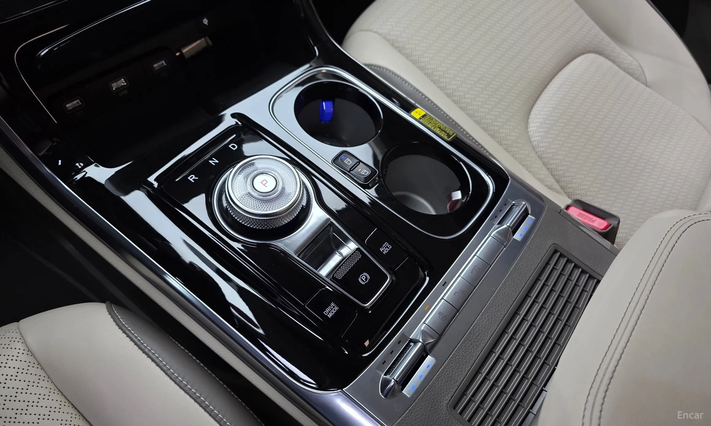 Kia Carnival Gen 4 превью 9