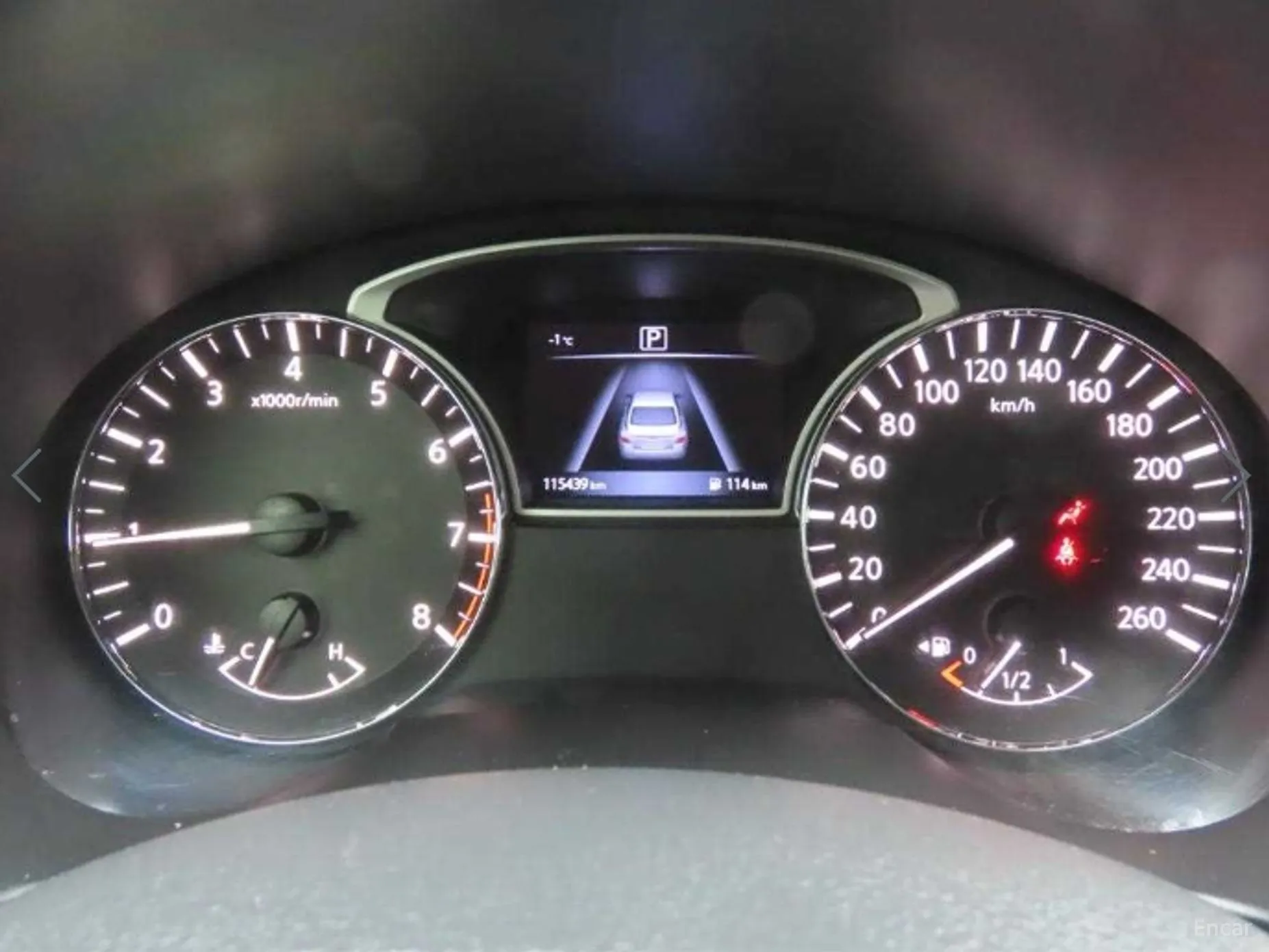 Nissan Altima превью 8