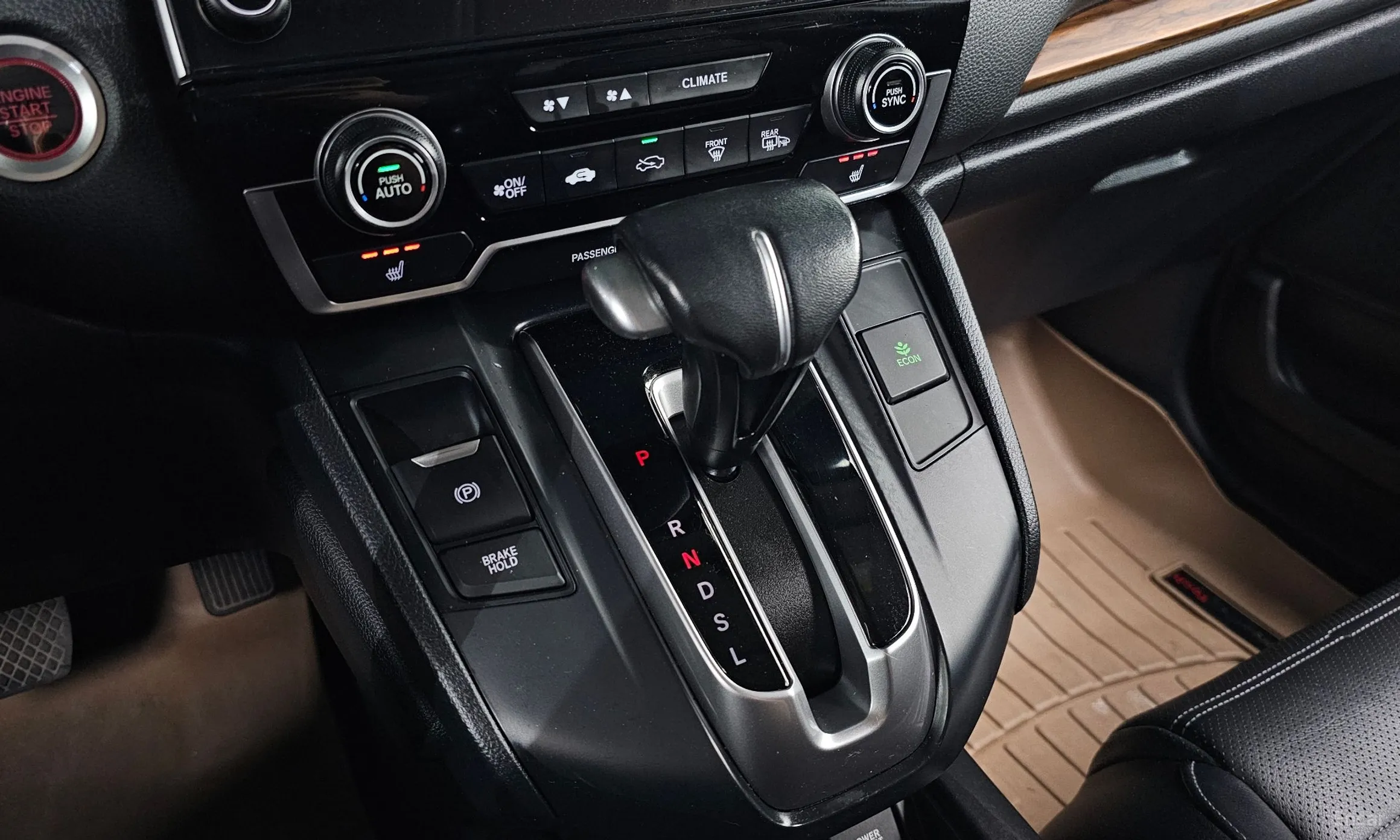 Honda CR-V 5th generation превью 9