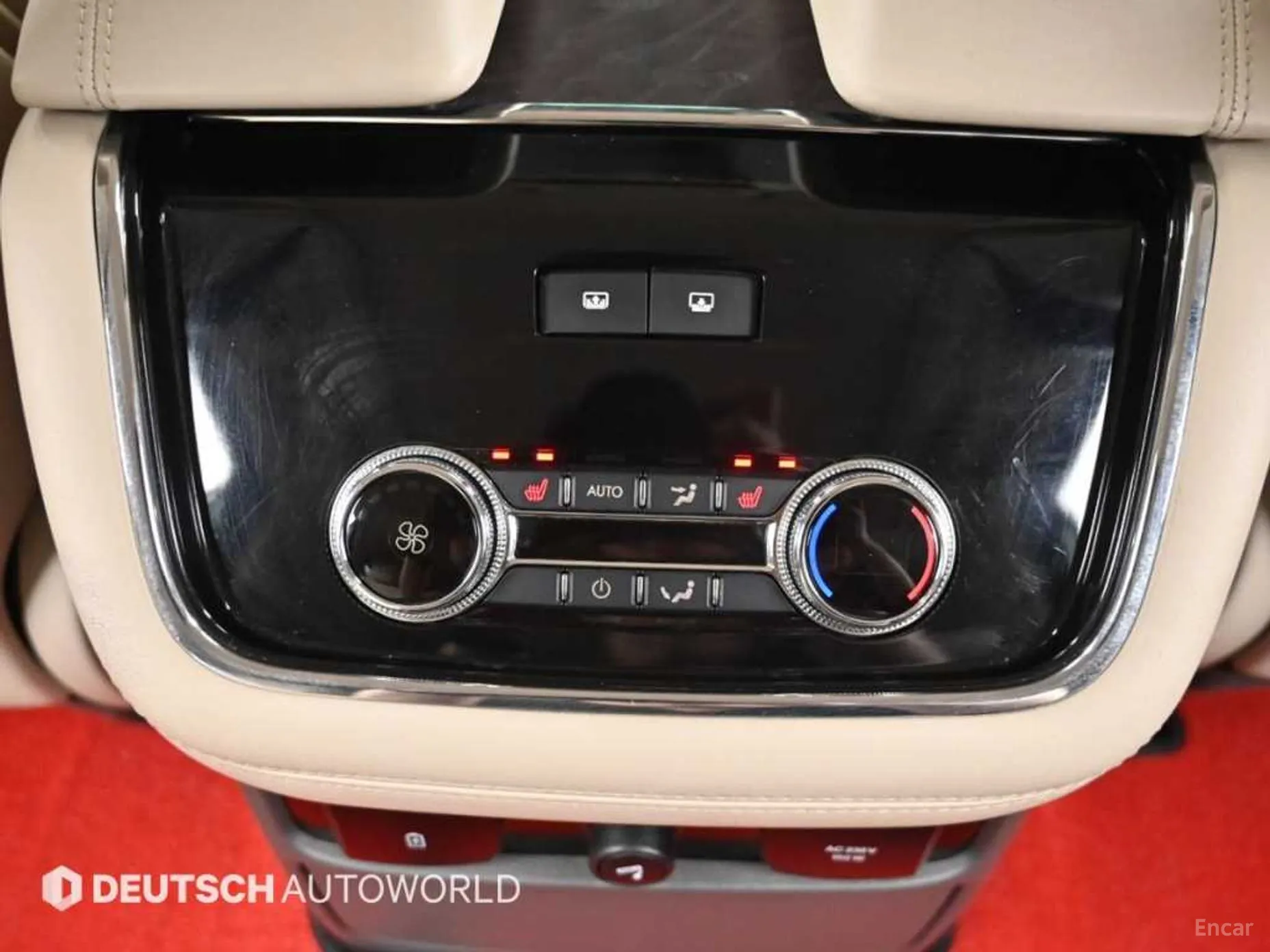 Lincoln Navigator 4th generation превью 15