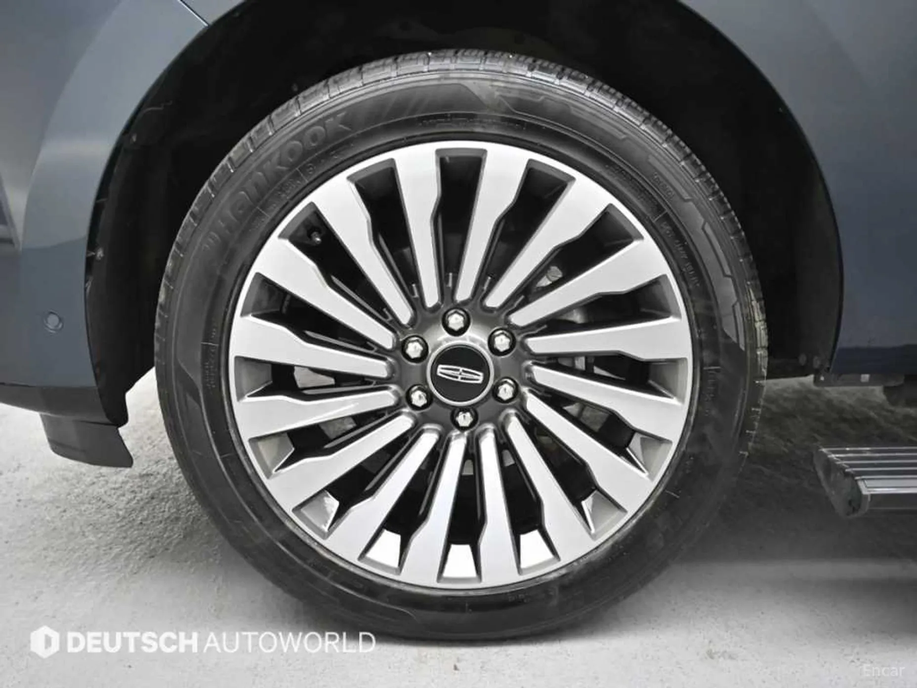 Lincoln Navigator 4th generation превью 5