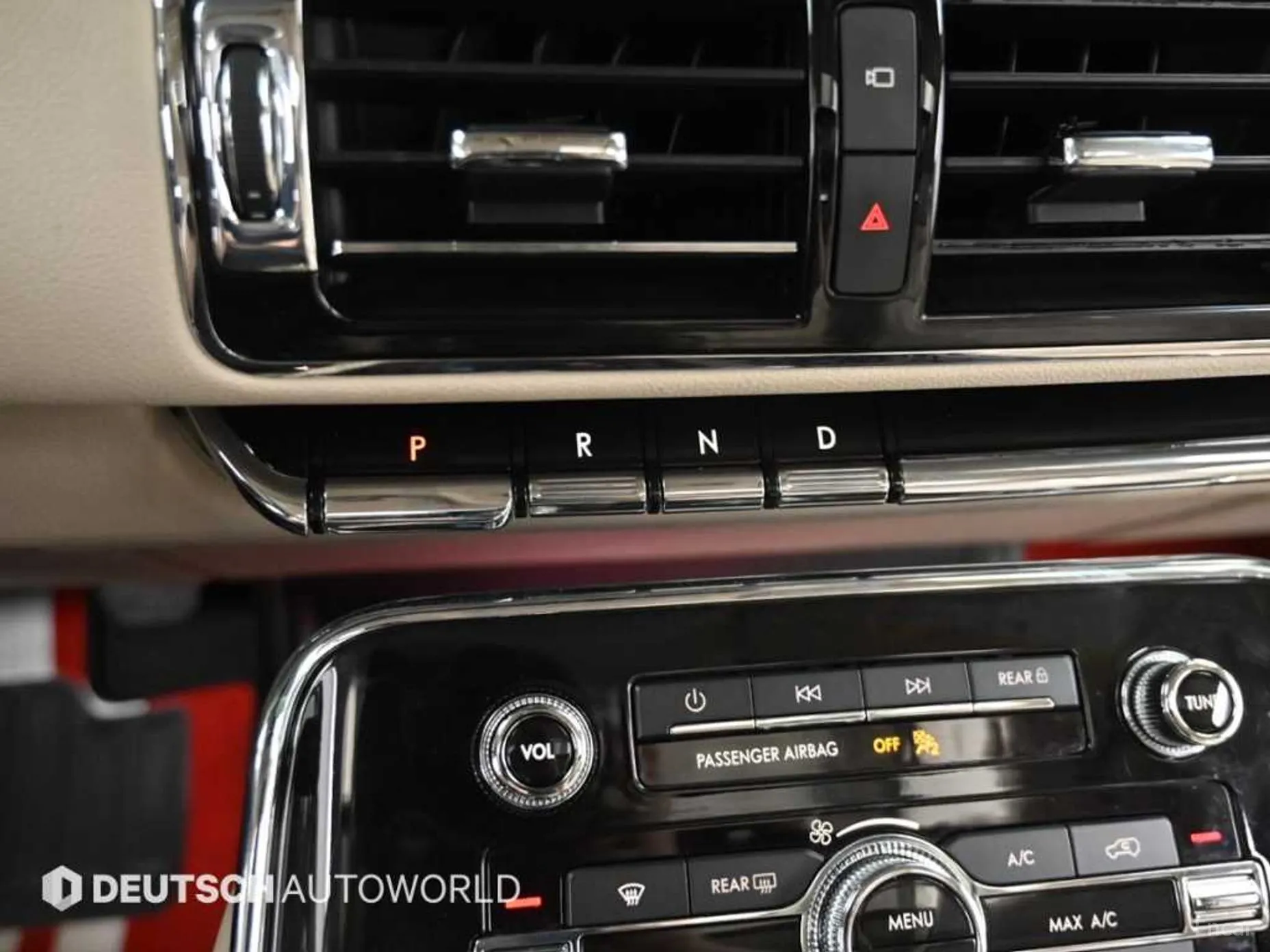 Lincoln Navigator 4th generation превью 8