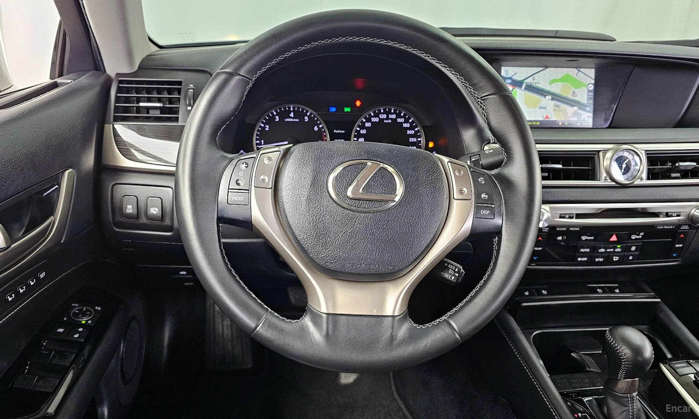 Lexus New GS250 превью 13