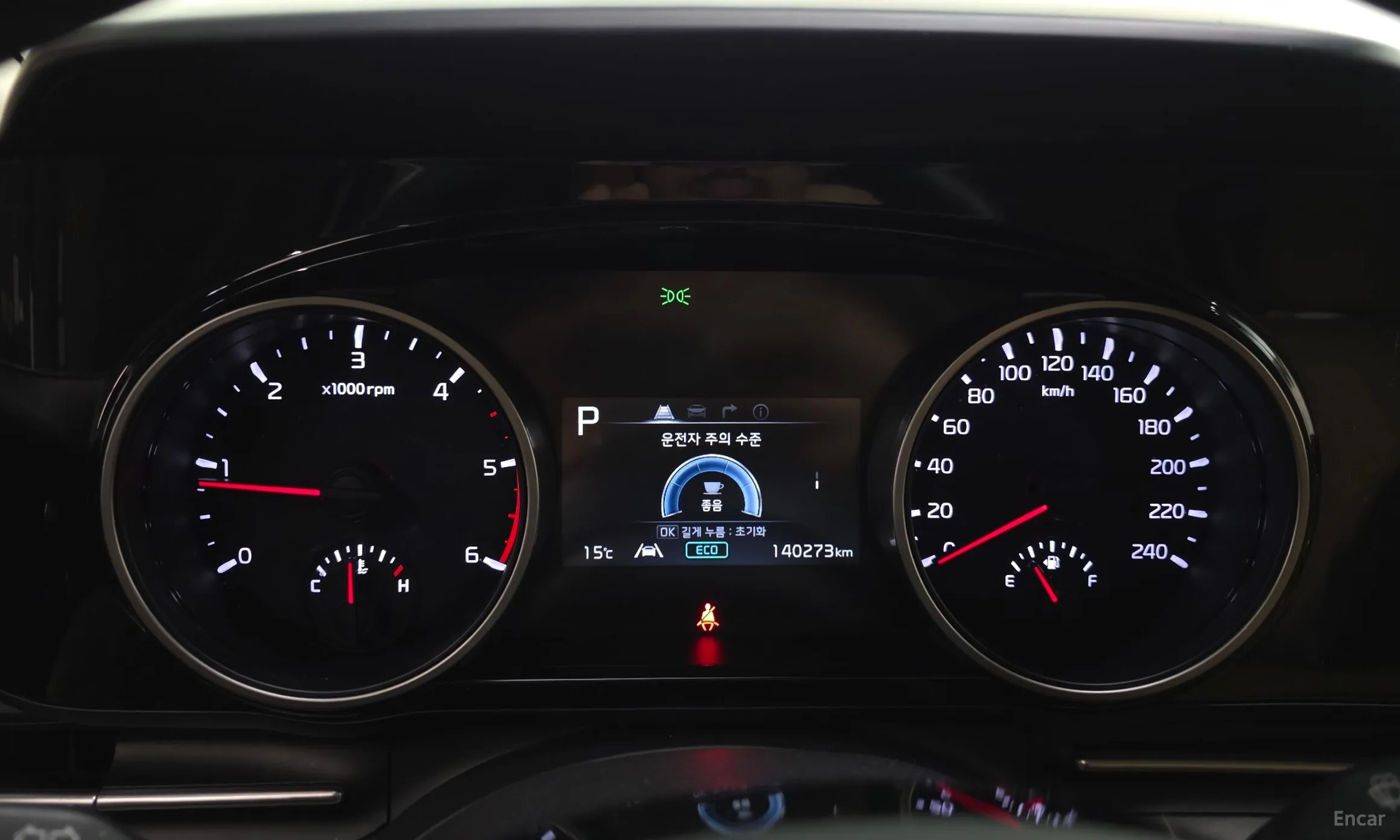 Kia Carnival Gen 4 превью 8
