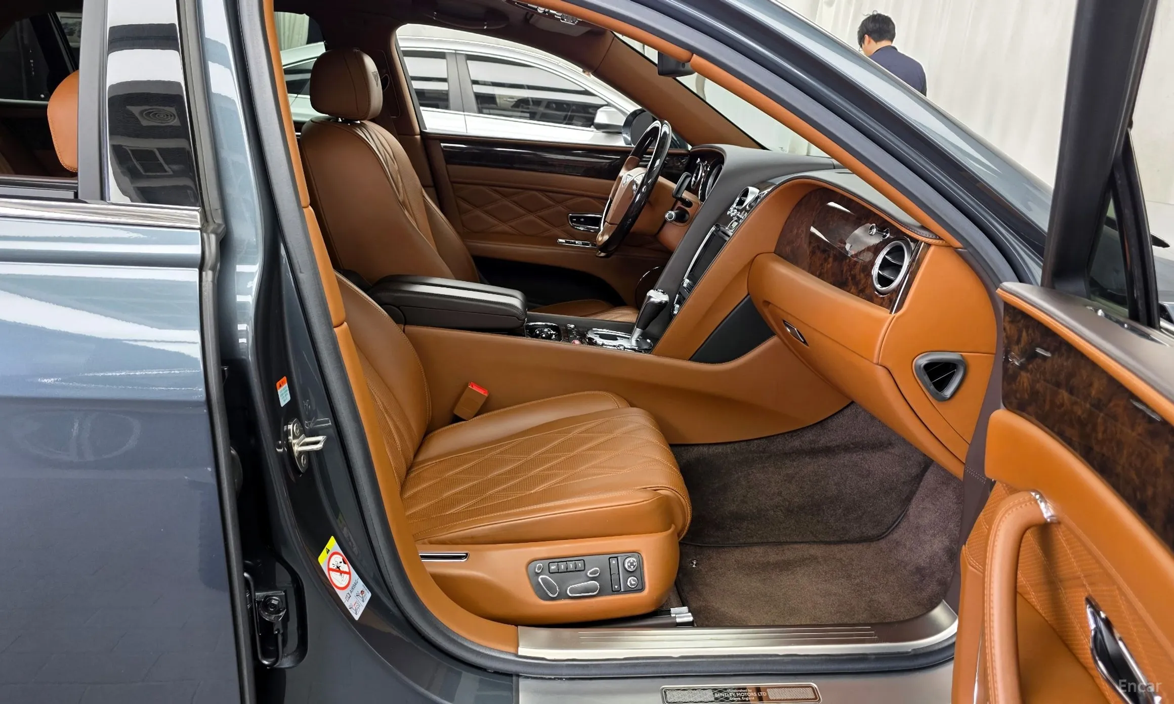 Bentley Flying Spur 2nd Generation превью 11
