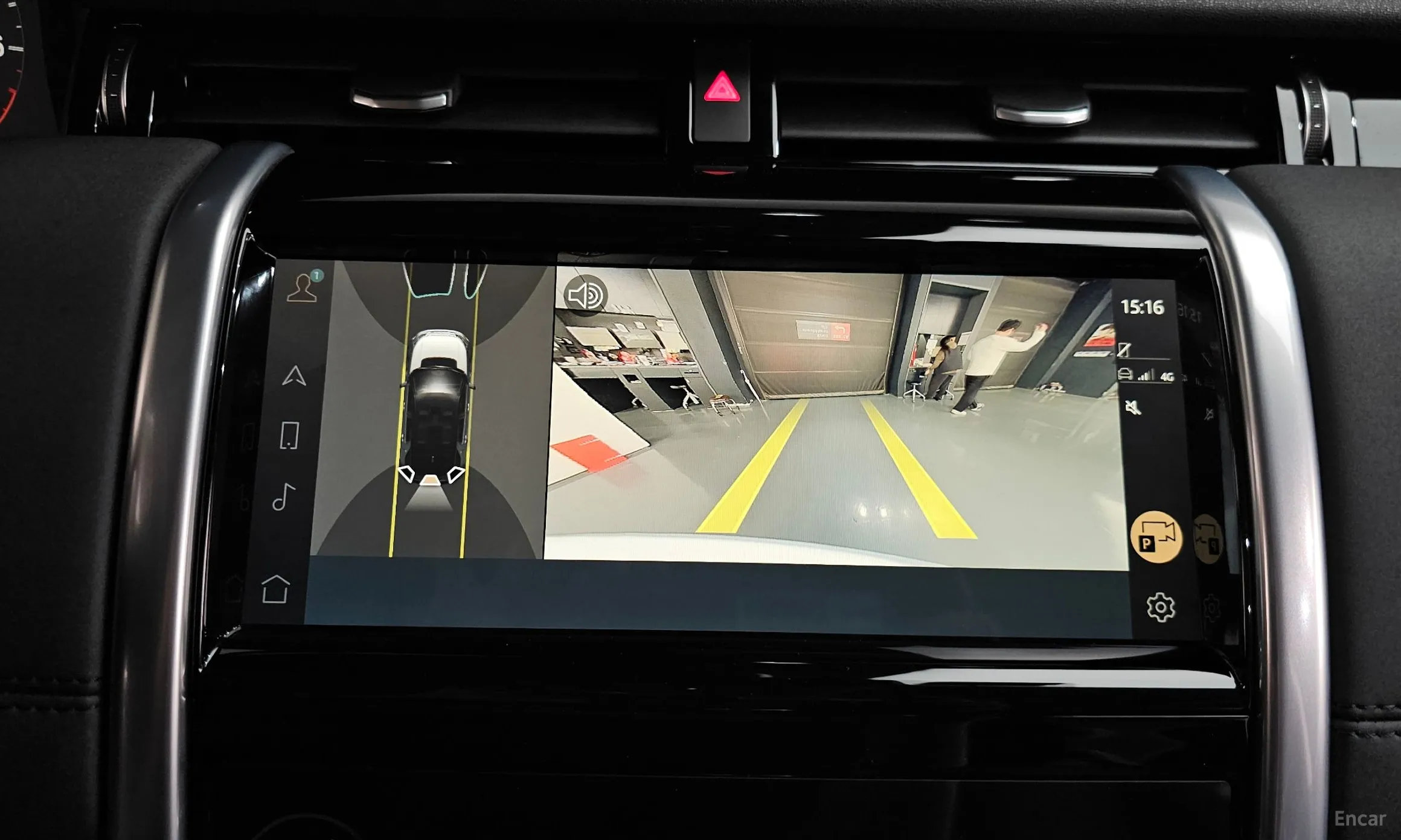 Land Rover Discovery Sports превью 14