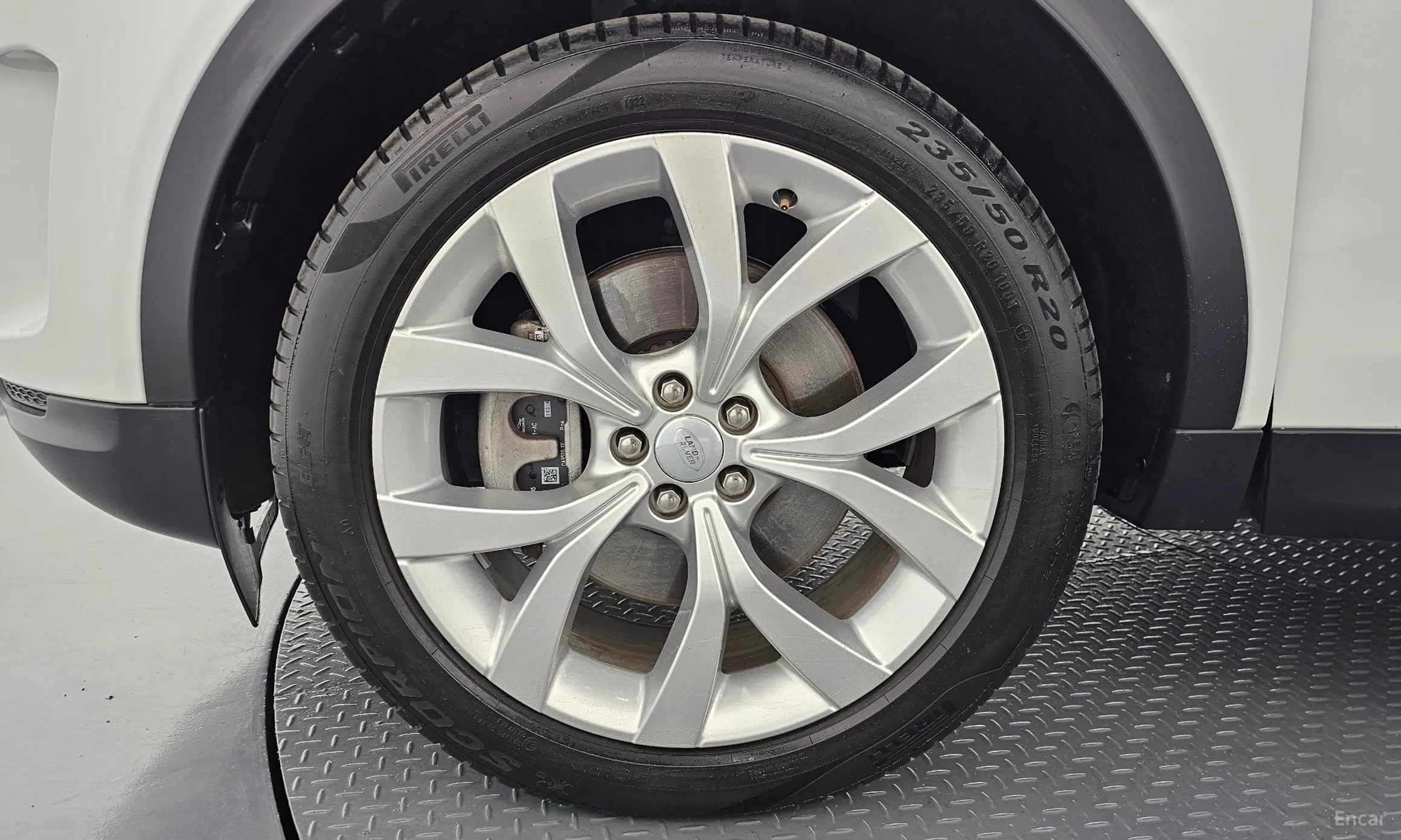 Land Rover Discovery Sports превью 5