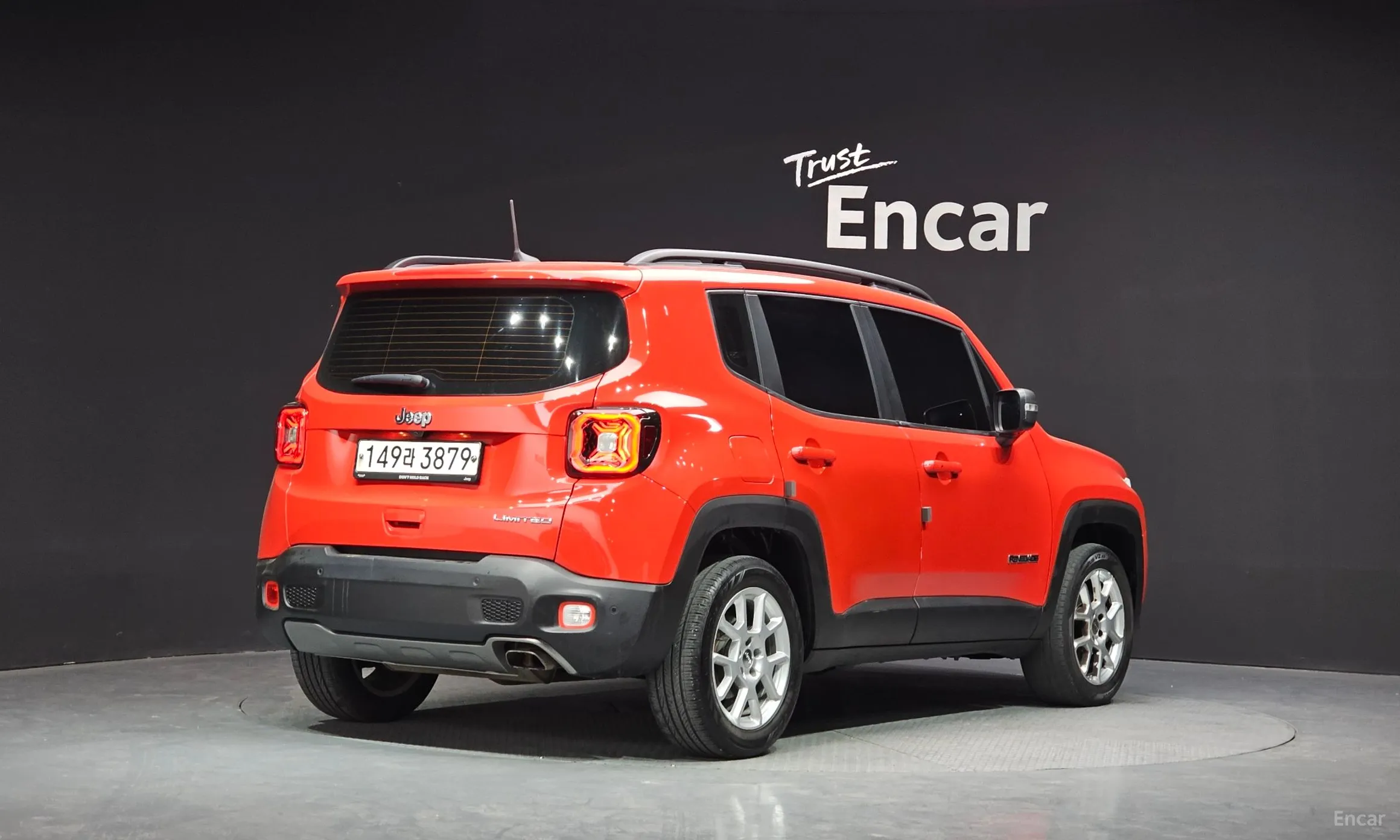 Jeep Renegade превью 2