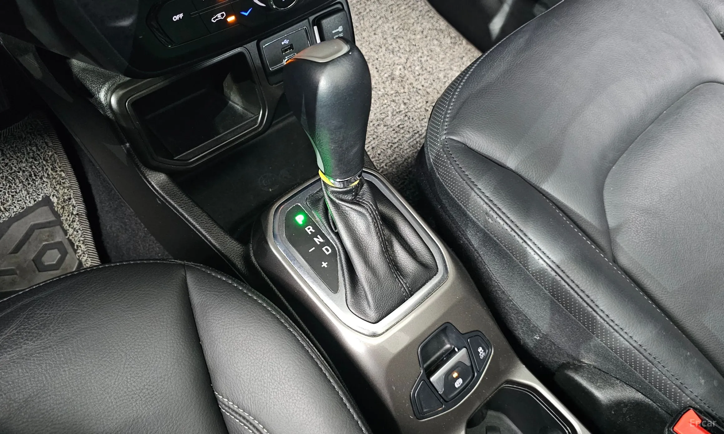 Jeep Renegade превью 9