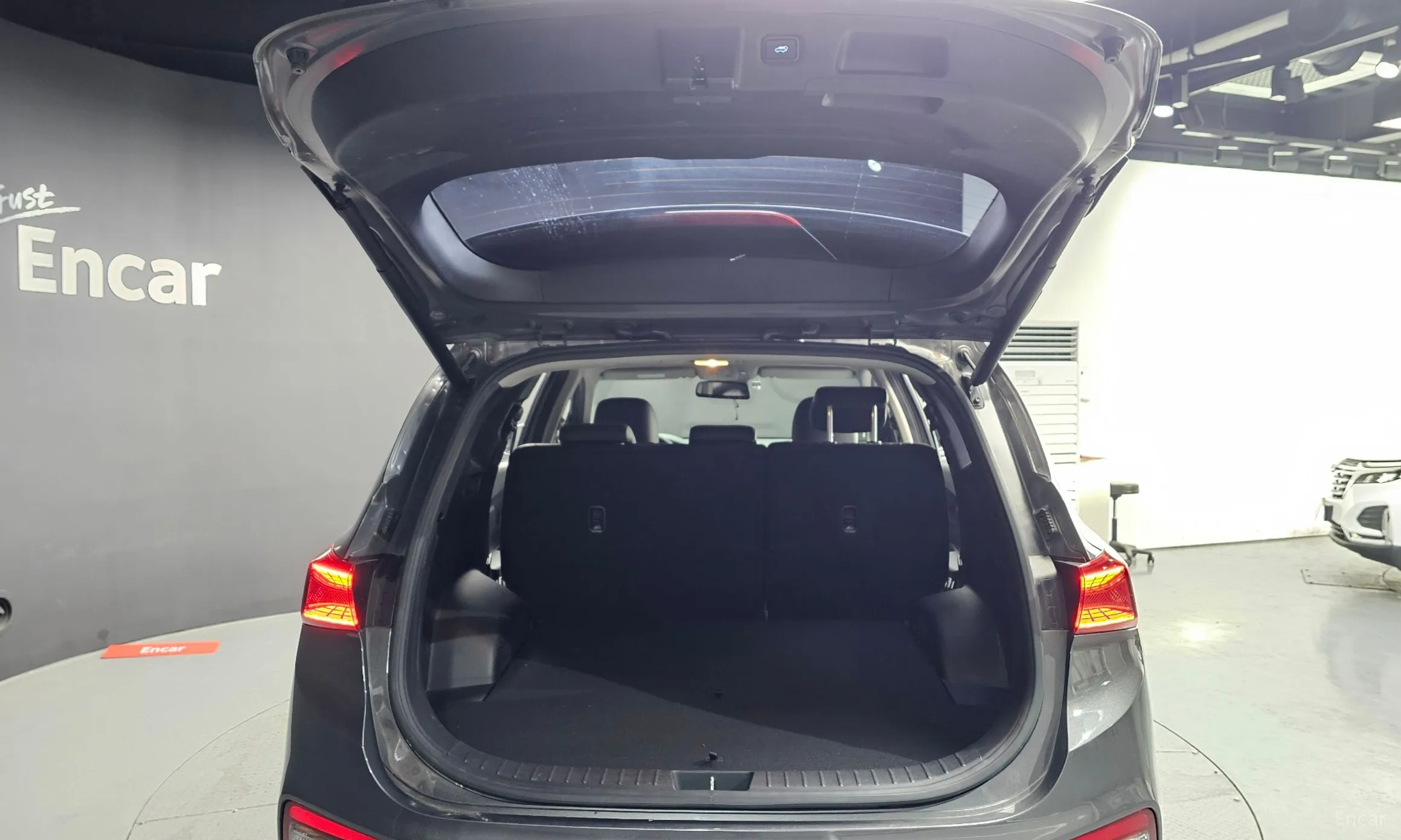 Hyundai Santa Fe TM превью 20