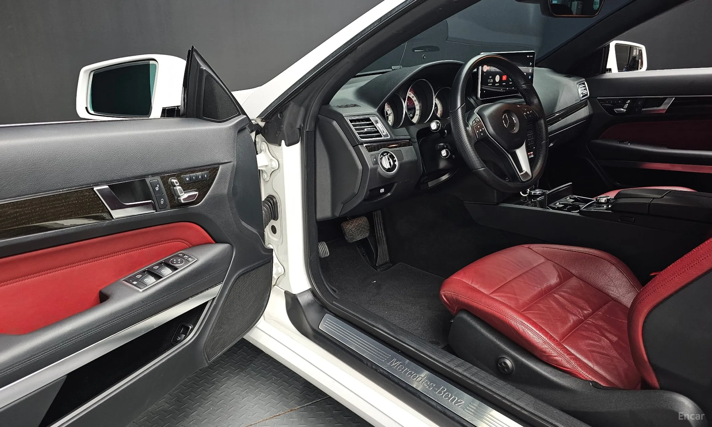 Mercedes Benz E-Class W212 превью 11