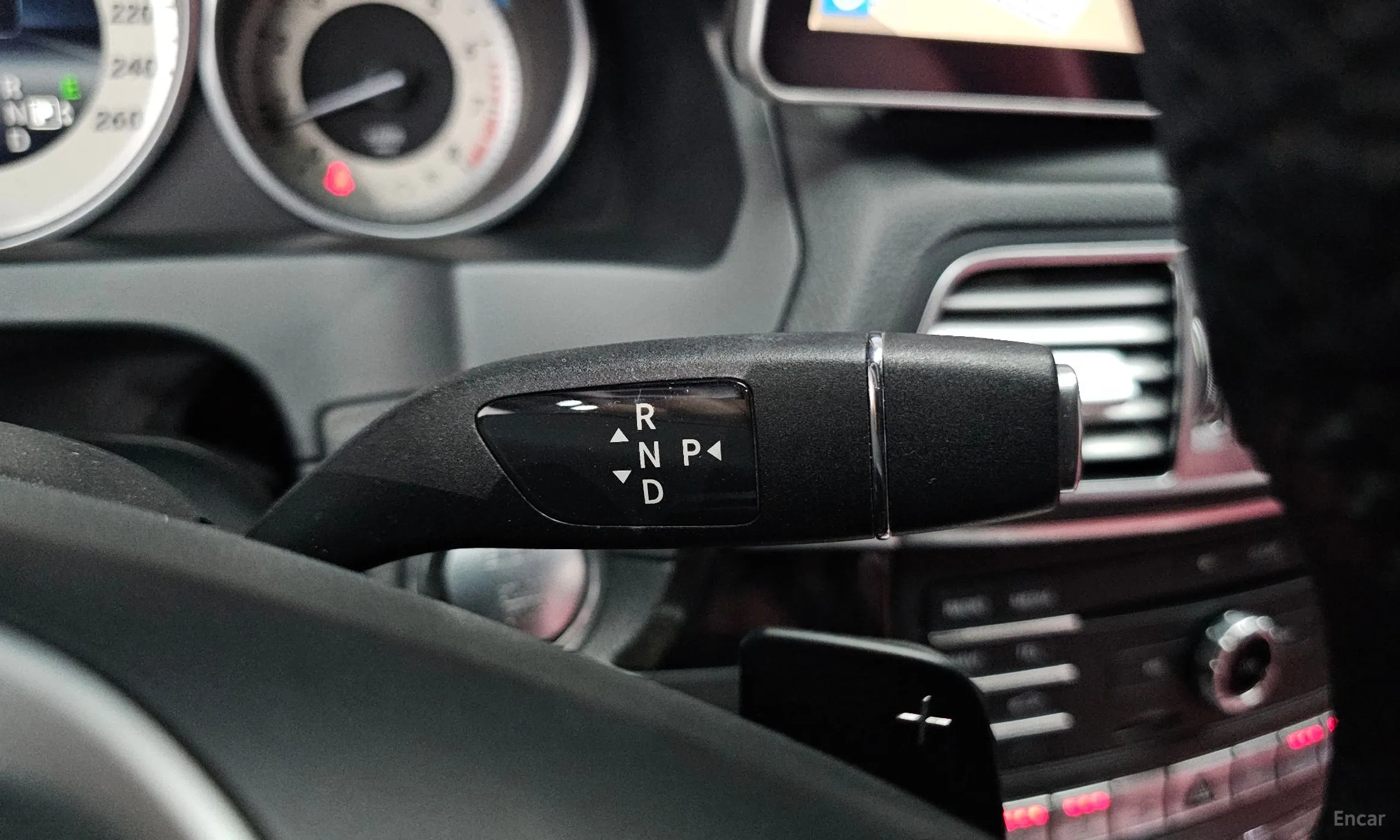 Mercedes Benz E-Class W212 превью 9