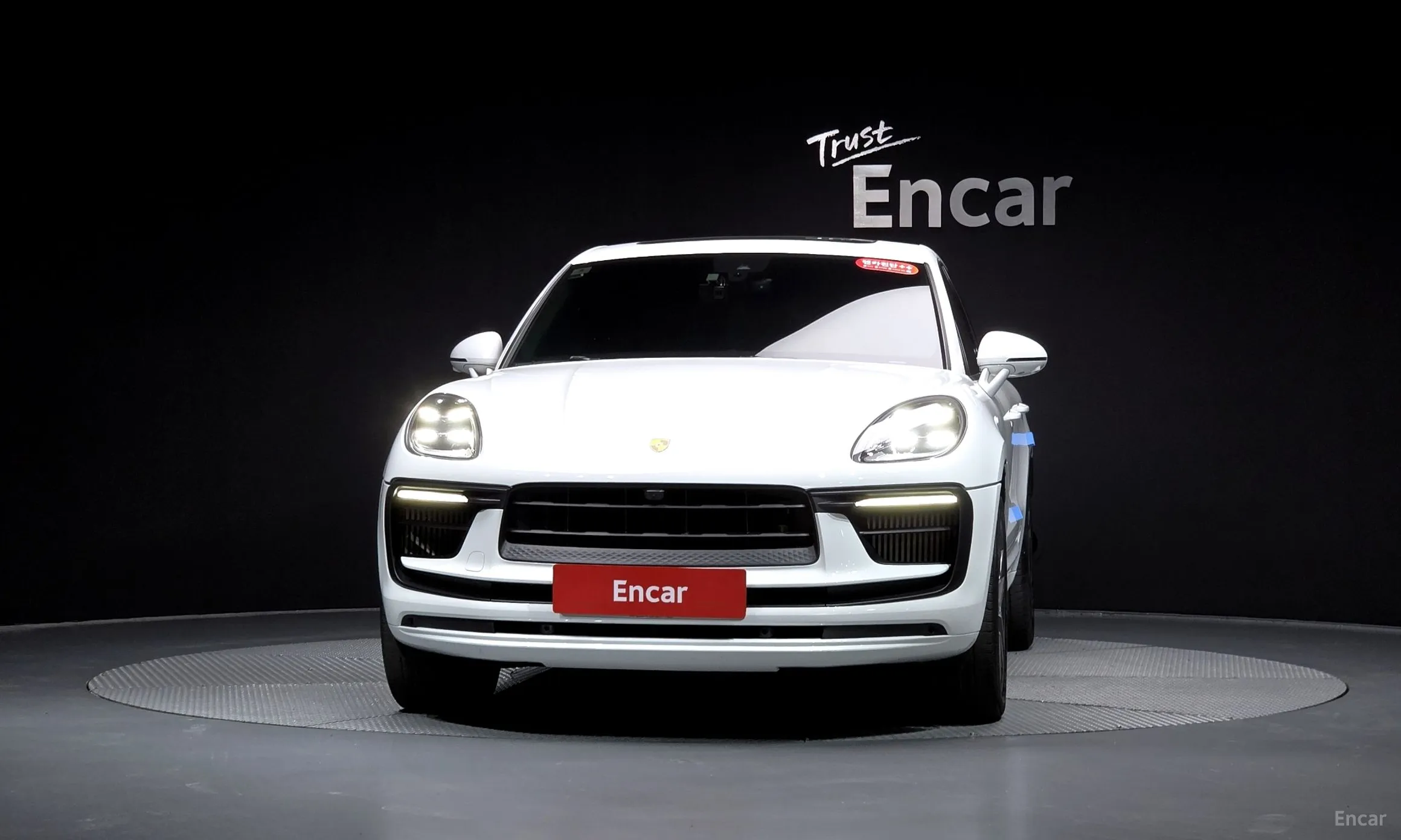 Porsche Macan превью 3