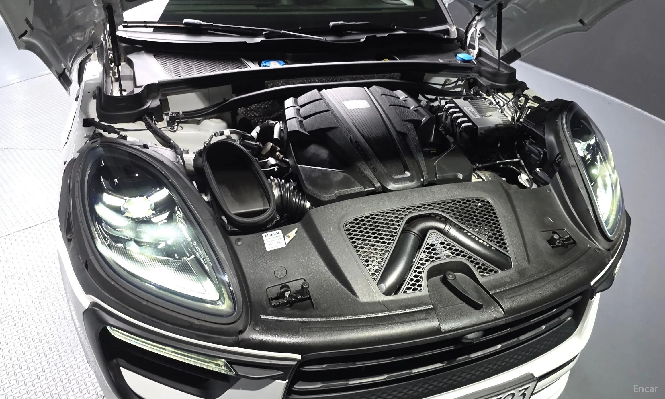 Porsche Macan превью 6