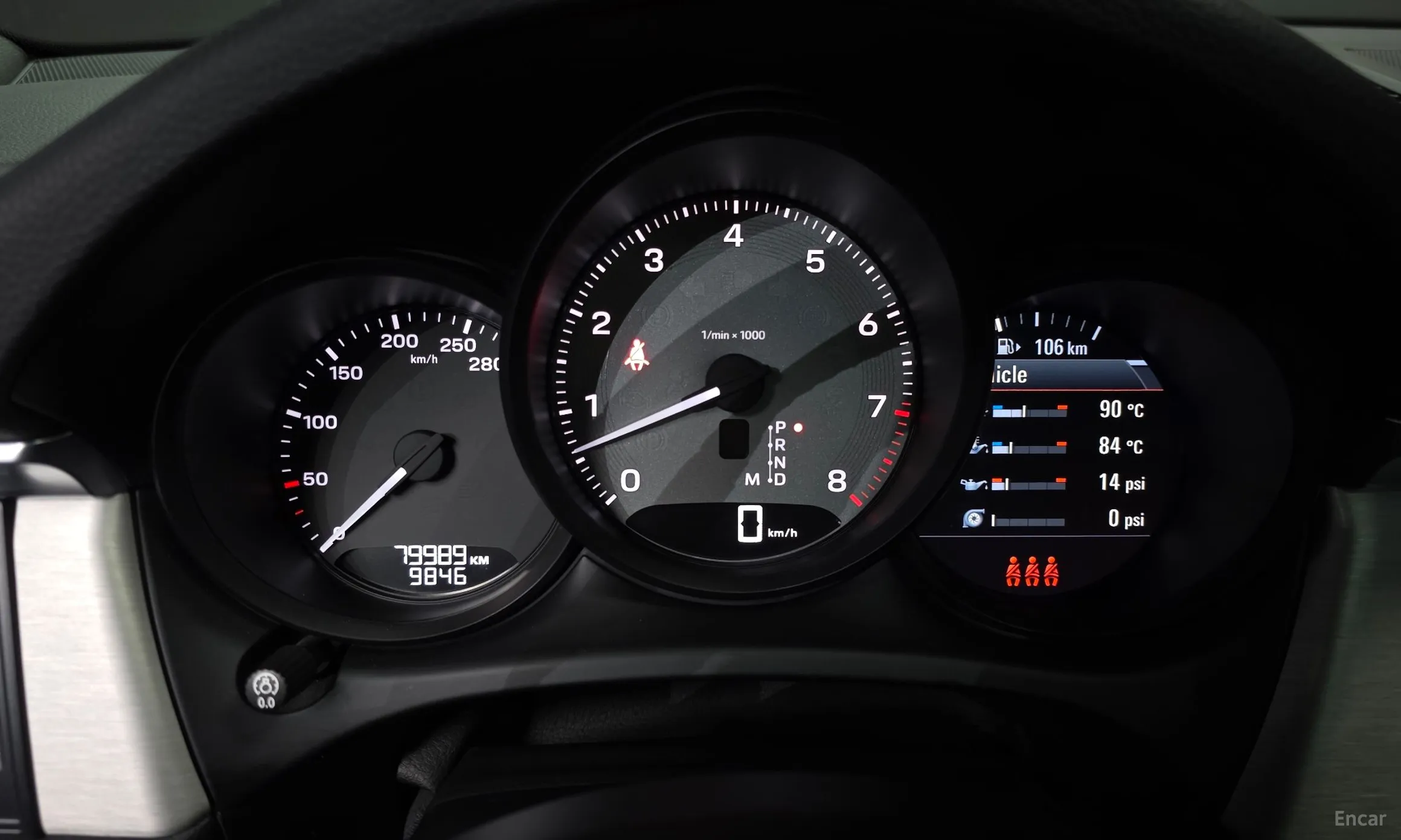 Porsche Macan превью 8