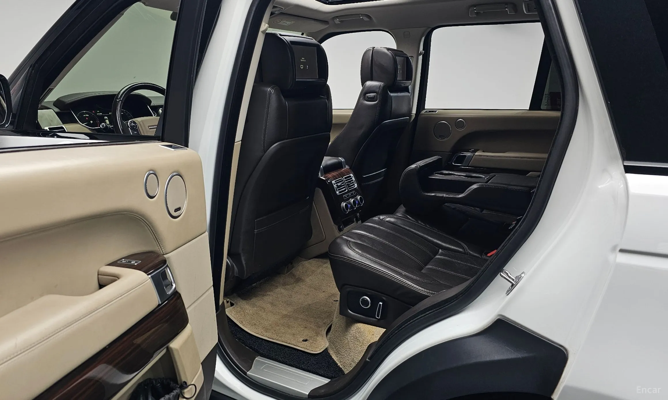 Land Rover Range Rover 4th Generation превью 11