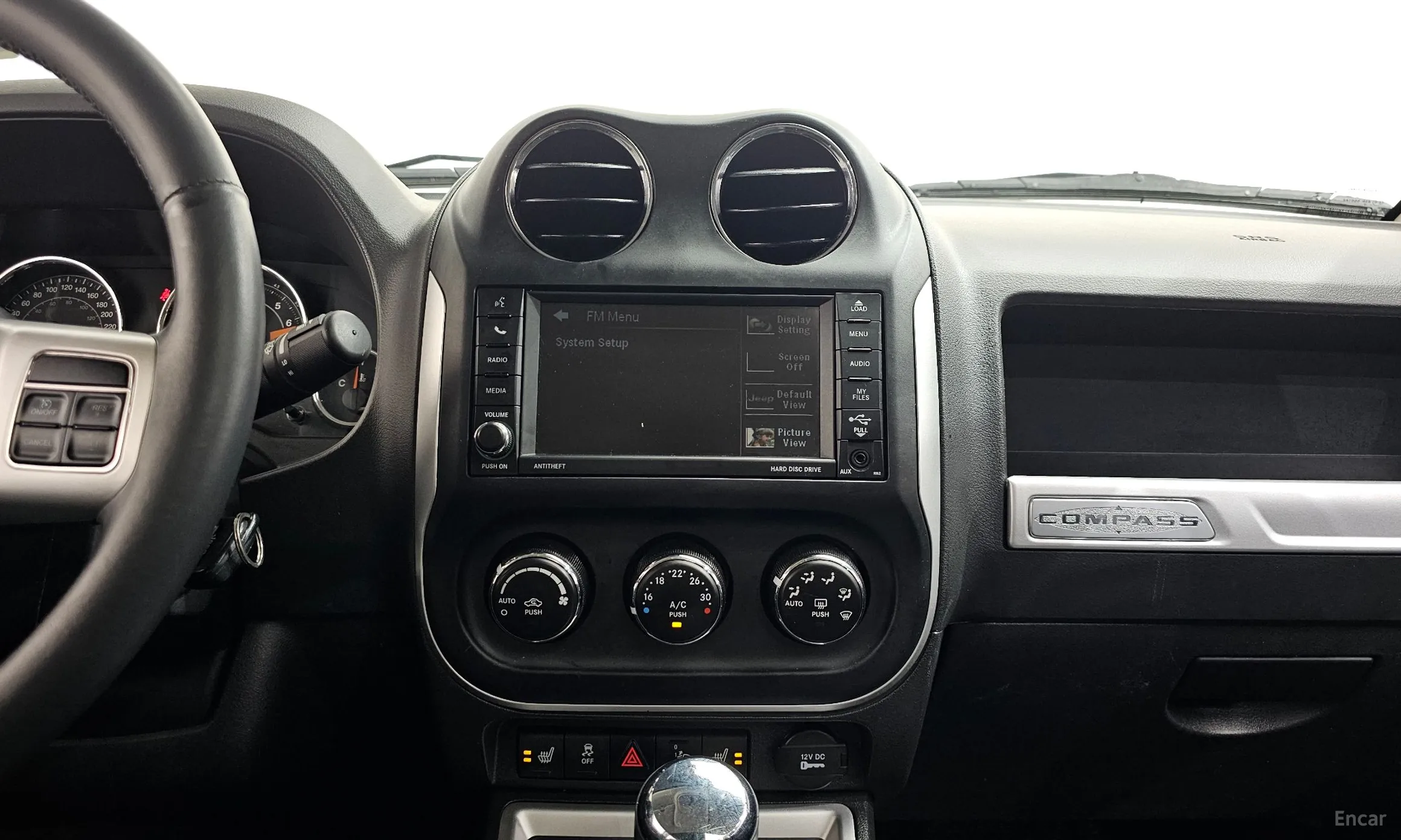 Jeep Compass превью 12