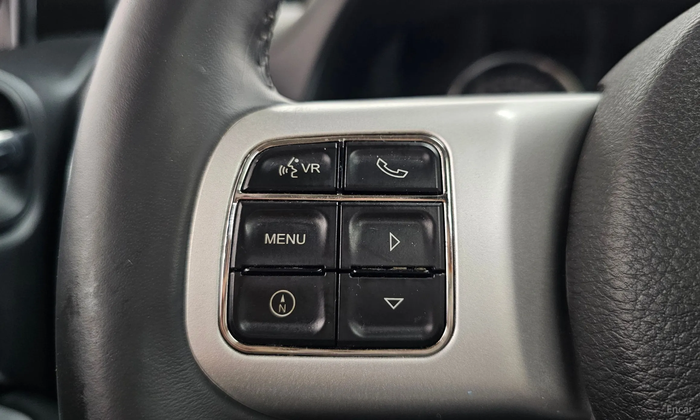 Jeep Compass превью 18
